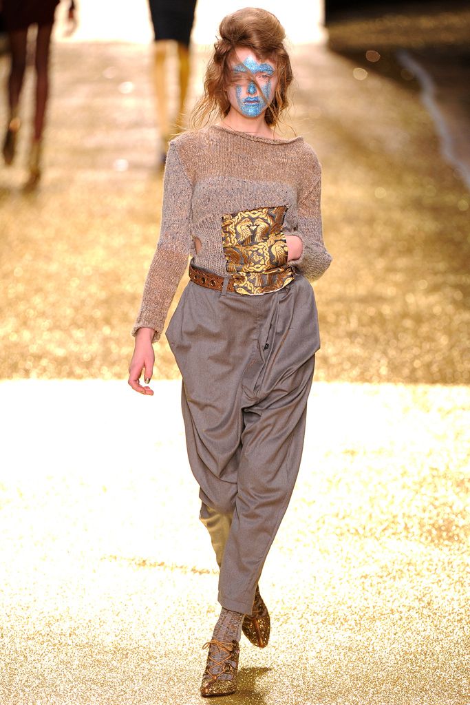 Andreas Kronthaler for Vivienne Westwood F/W 11 Look 77