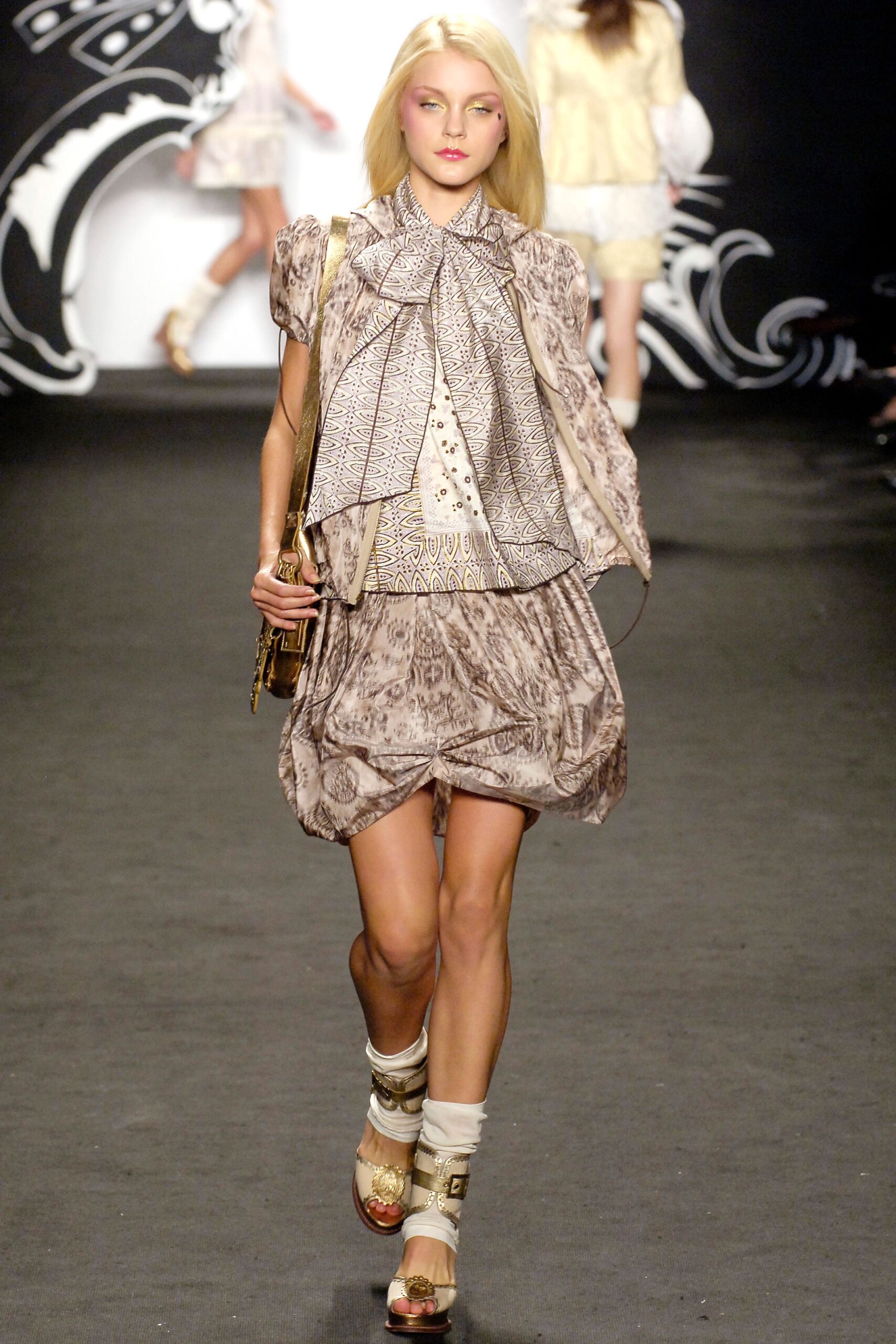 Anna Sui S/S 07 Look 93