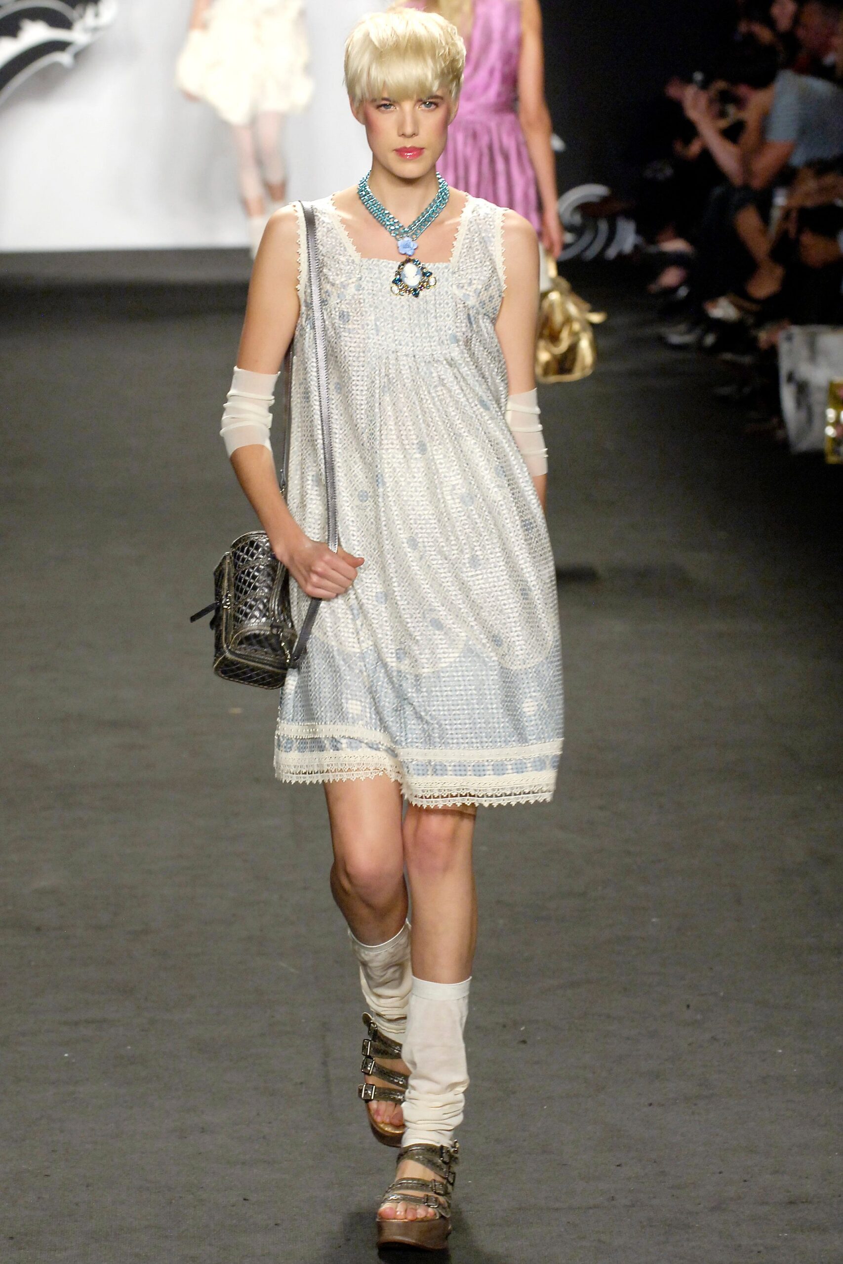 Anna Sui S/S 07 Look 125