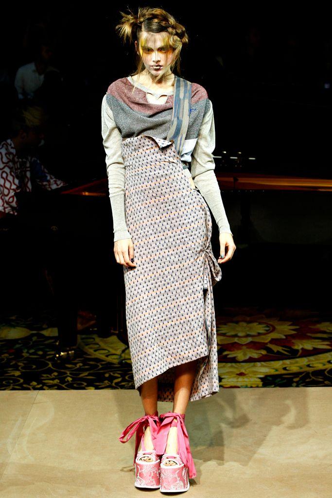 Andreas Kronthaler for Vivienne Westwood S/S 12 Look 129