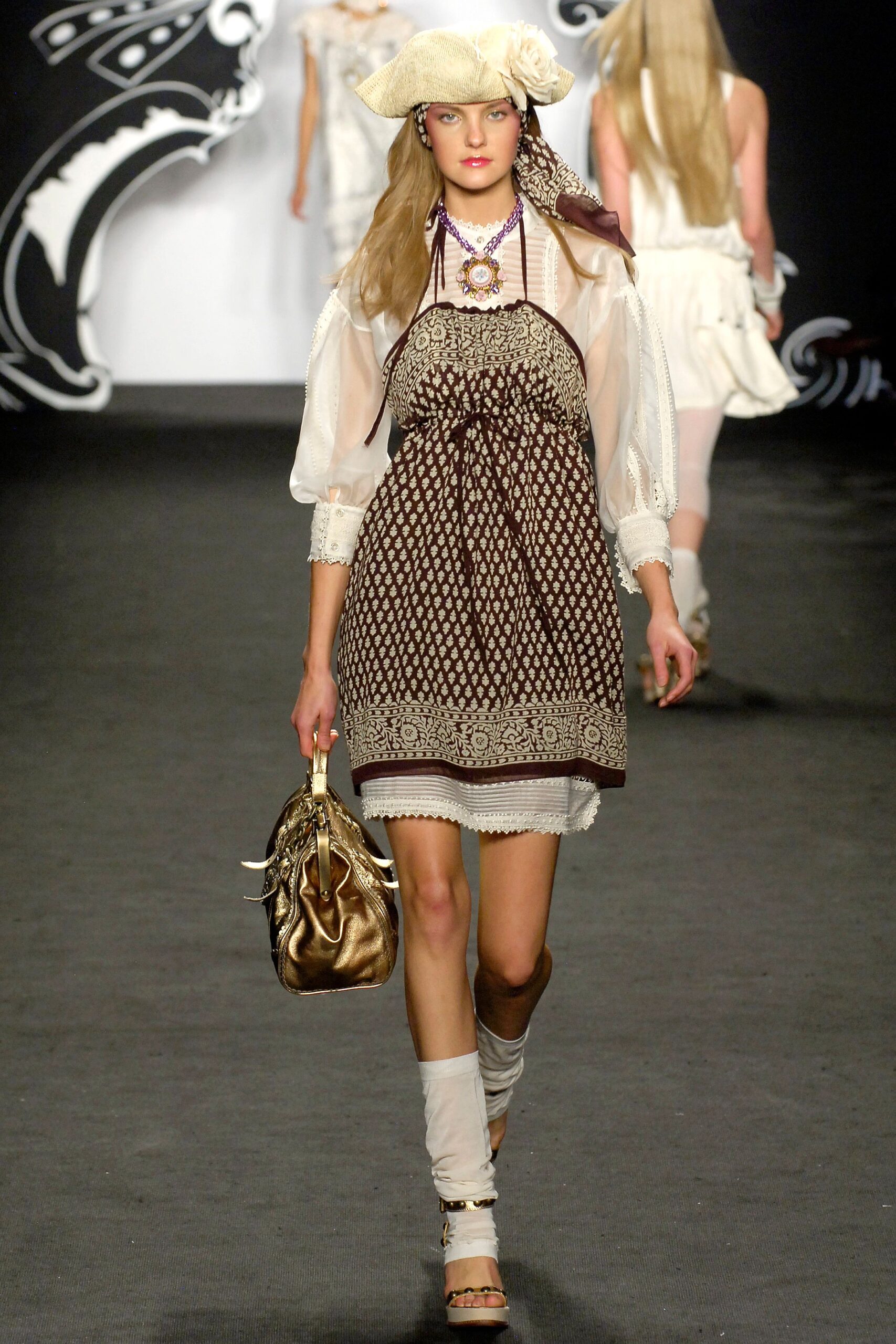 Anna Sui S/S 07 Look 139