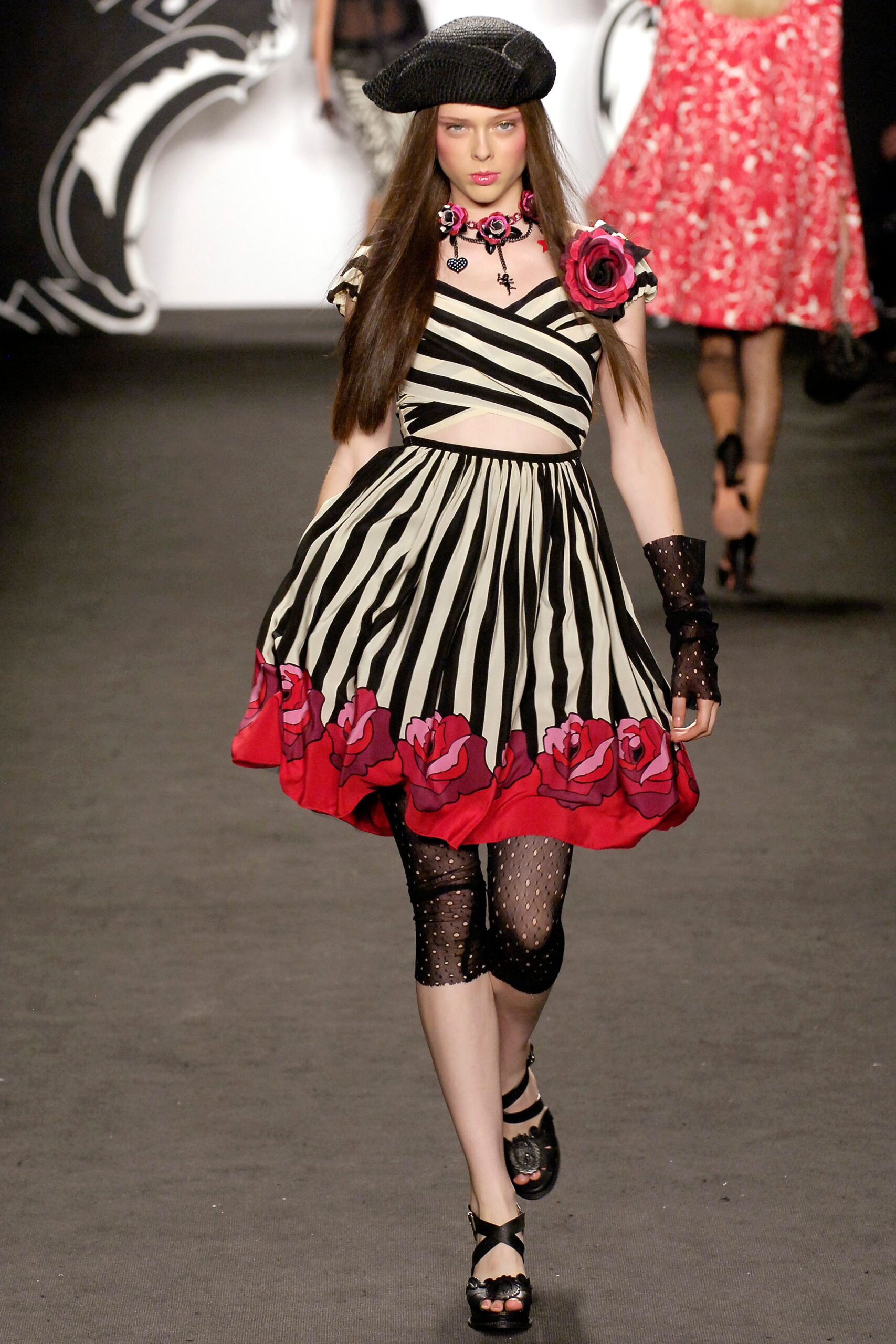 Anna Sui S/S 07 Look 188