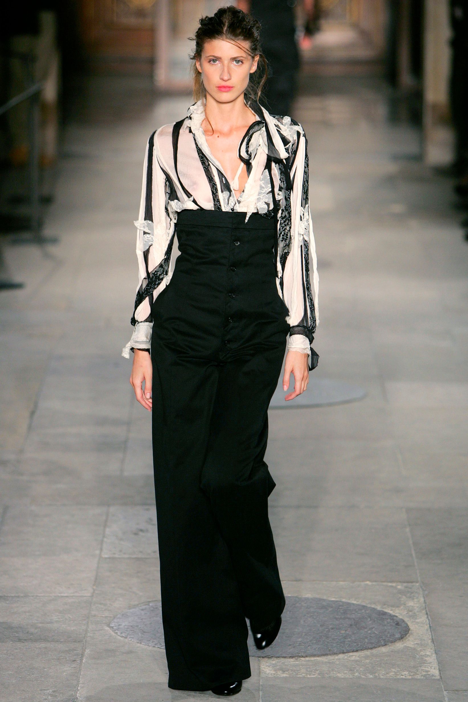 Anne Valérie Hash S/S 05 Couture Look 306