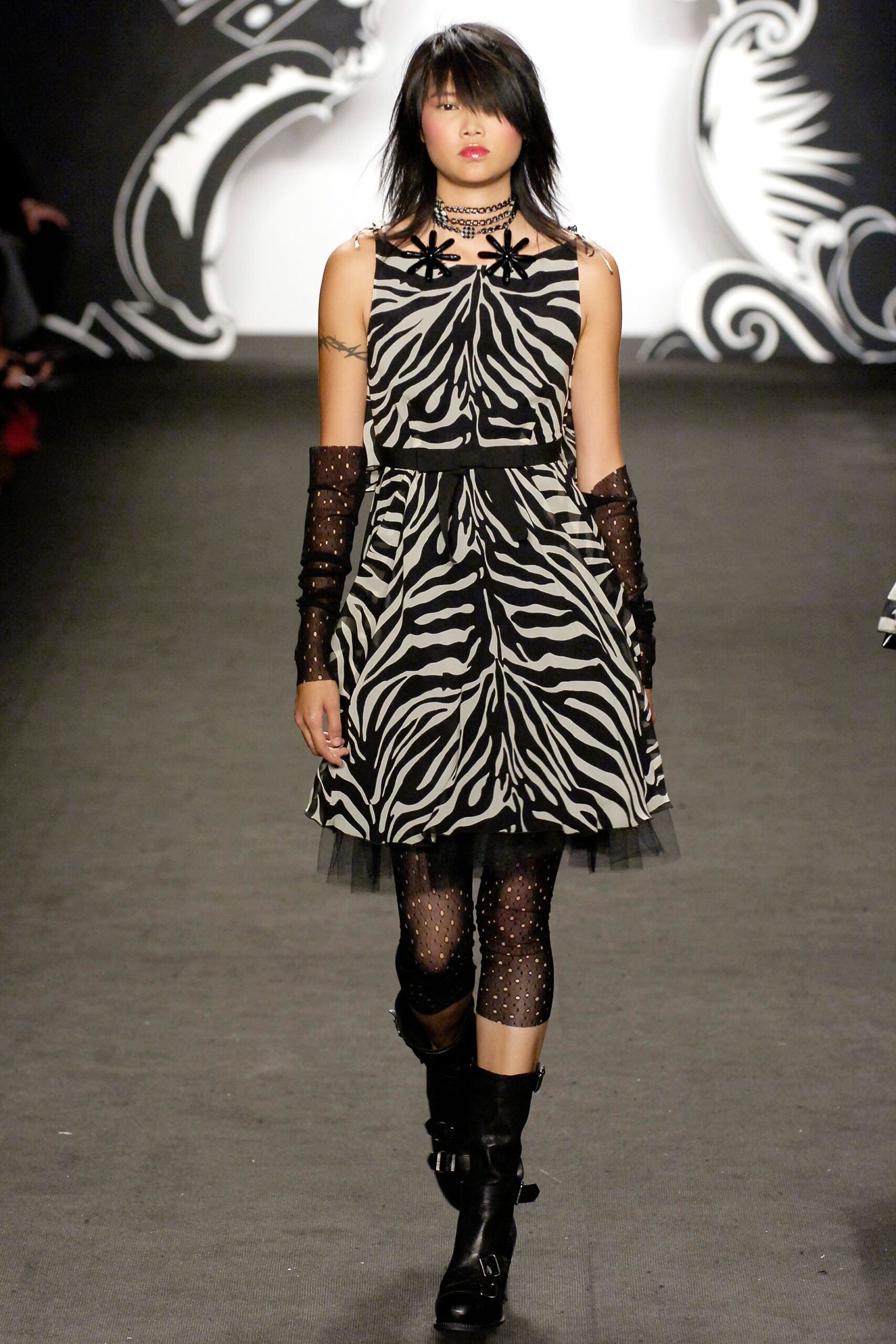 Anna Sui S/S 07 Look 213