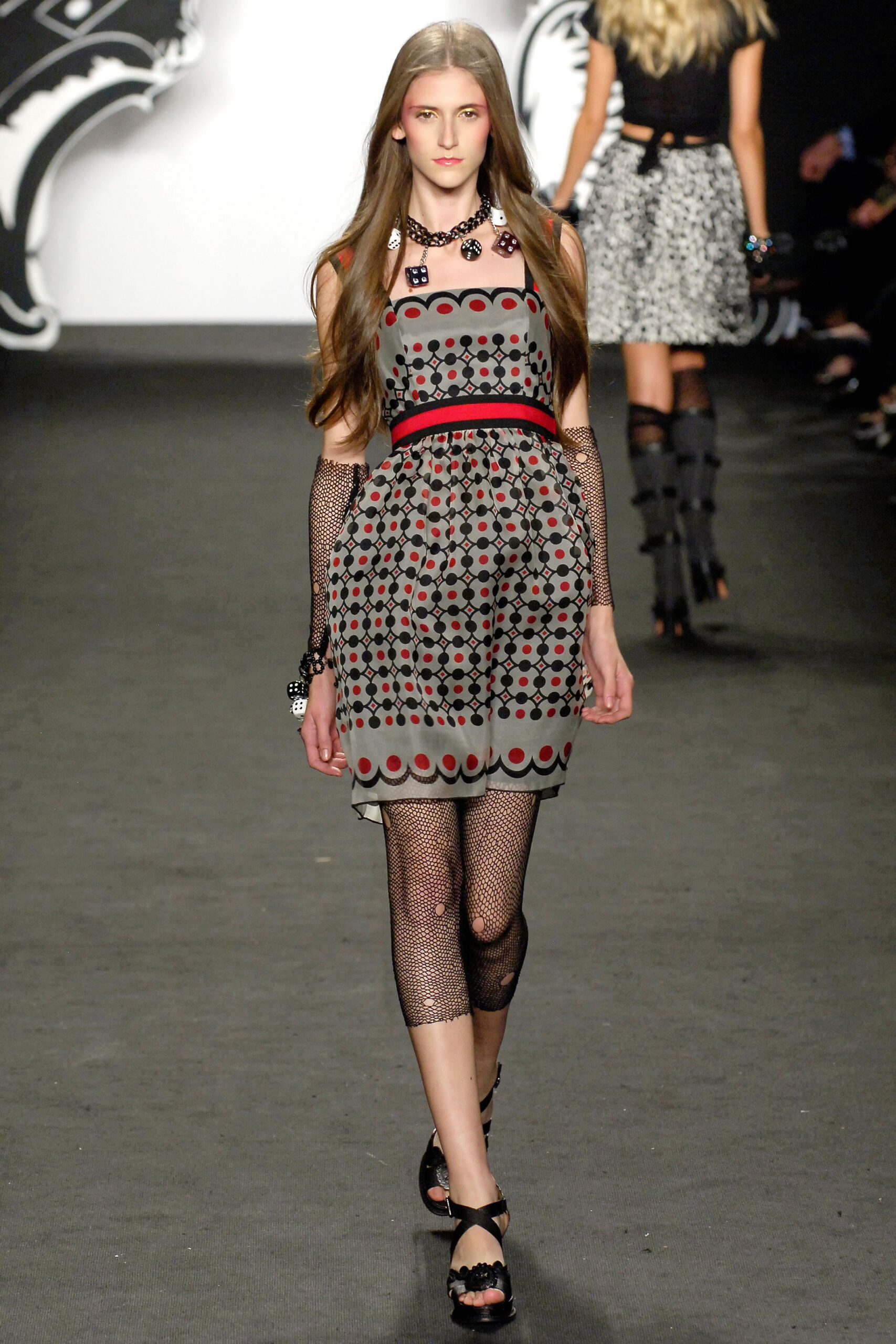 Anna Sui S/S 07 Look 245
