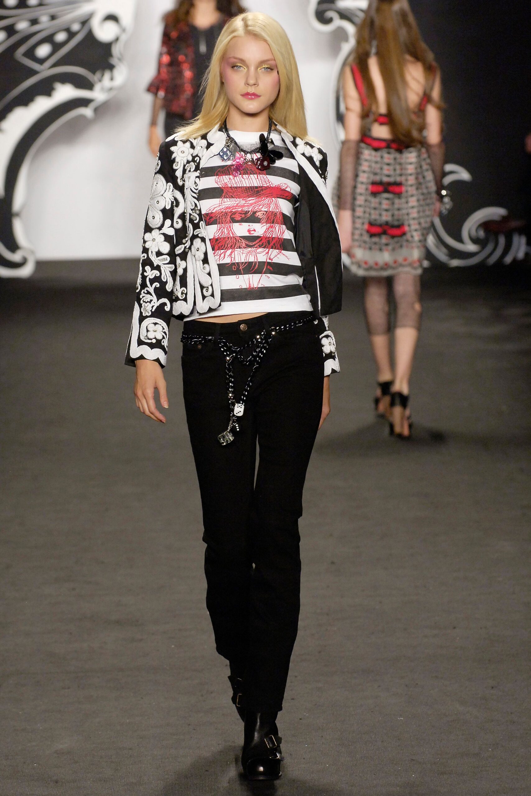 Anna Sui S/S 07 Look 254
