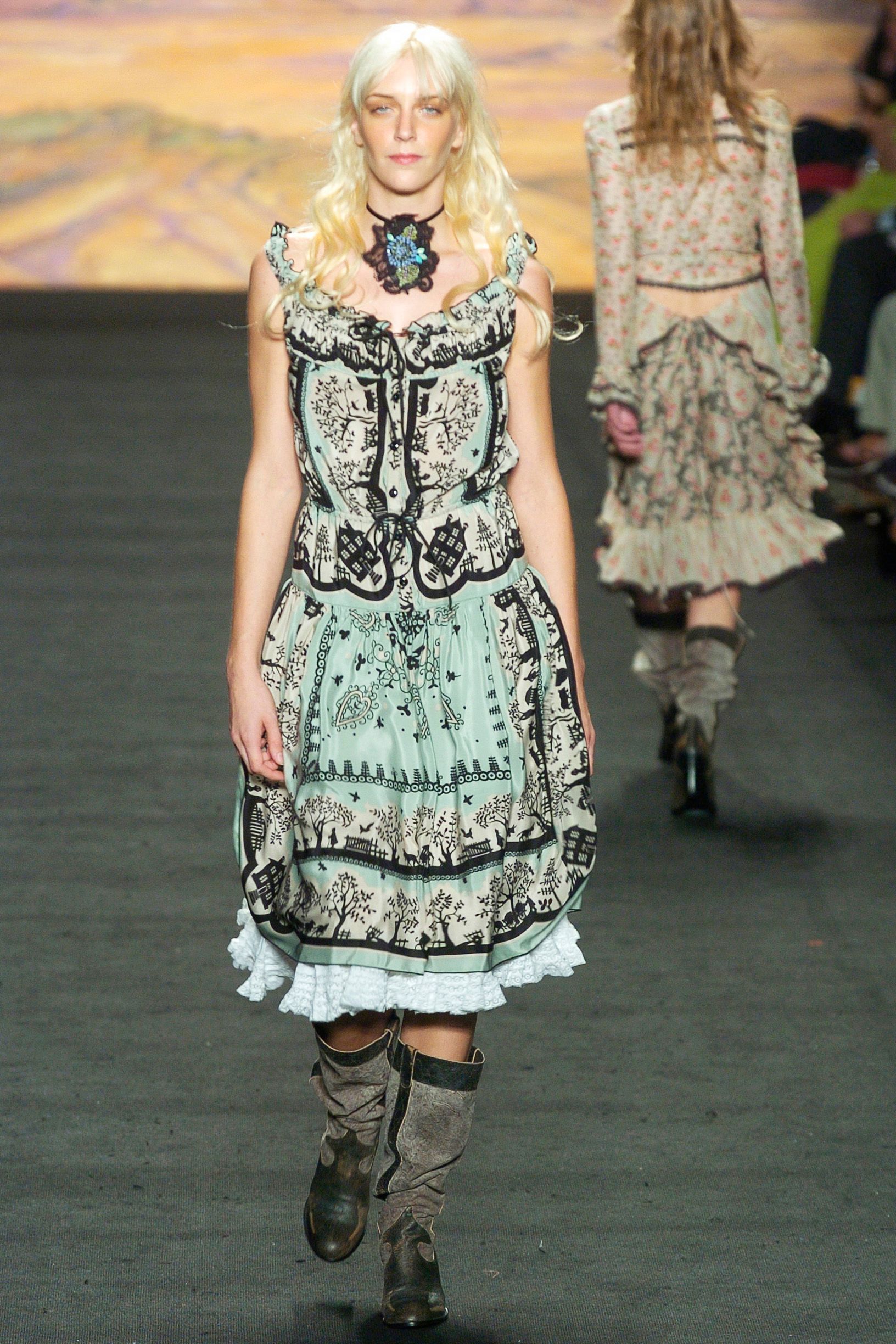 Anna Sui S/S 05 Look 253