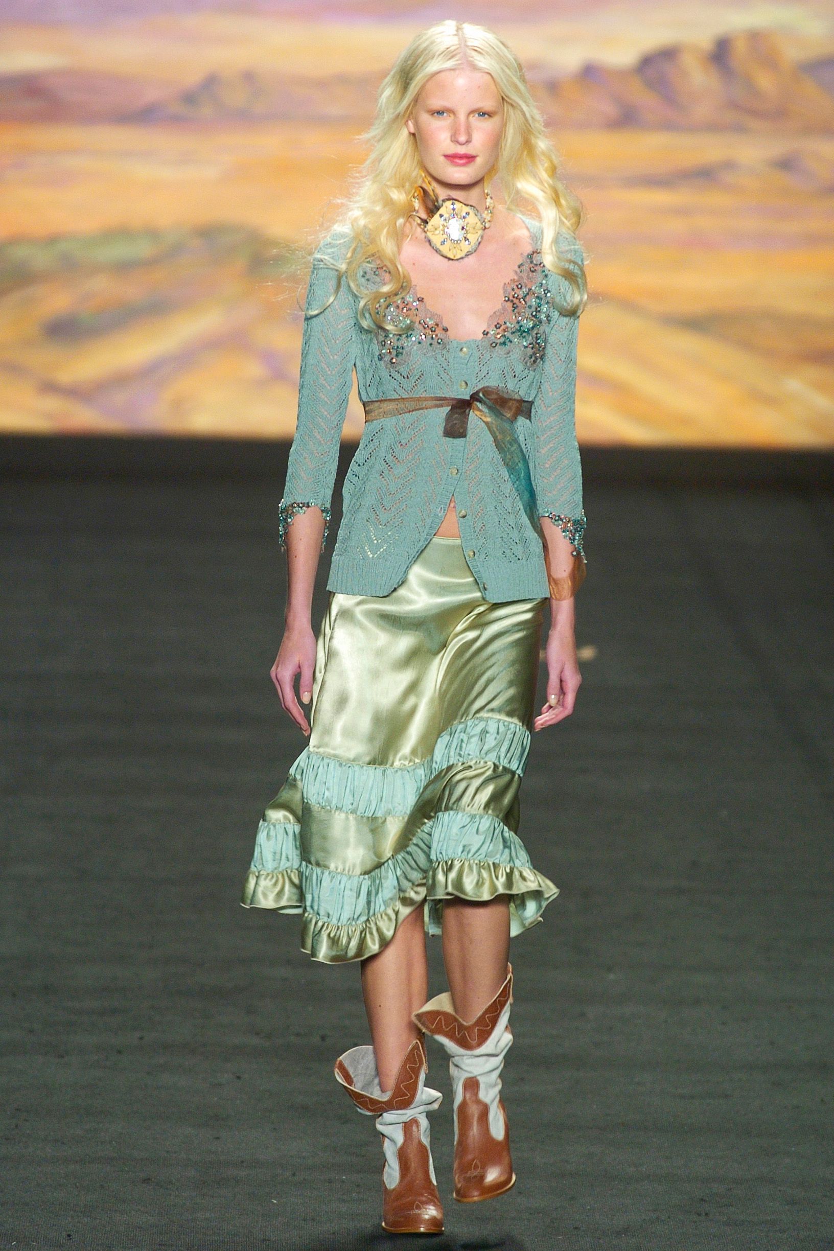 Anna Sui S/S 05 Look 279