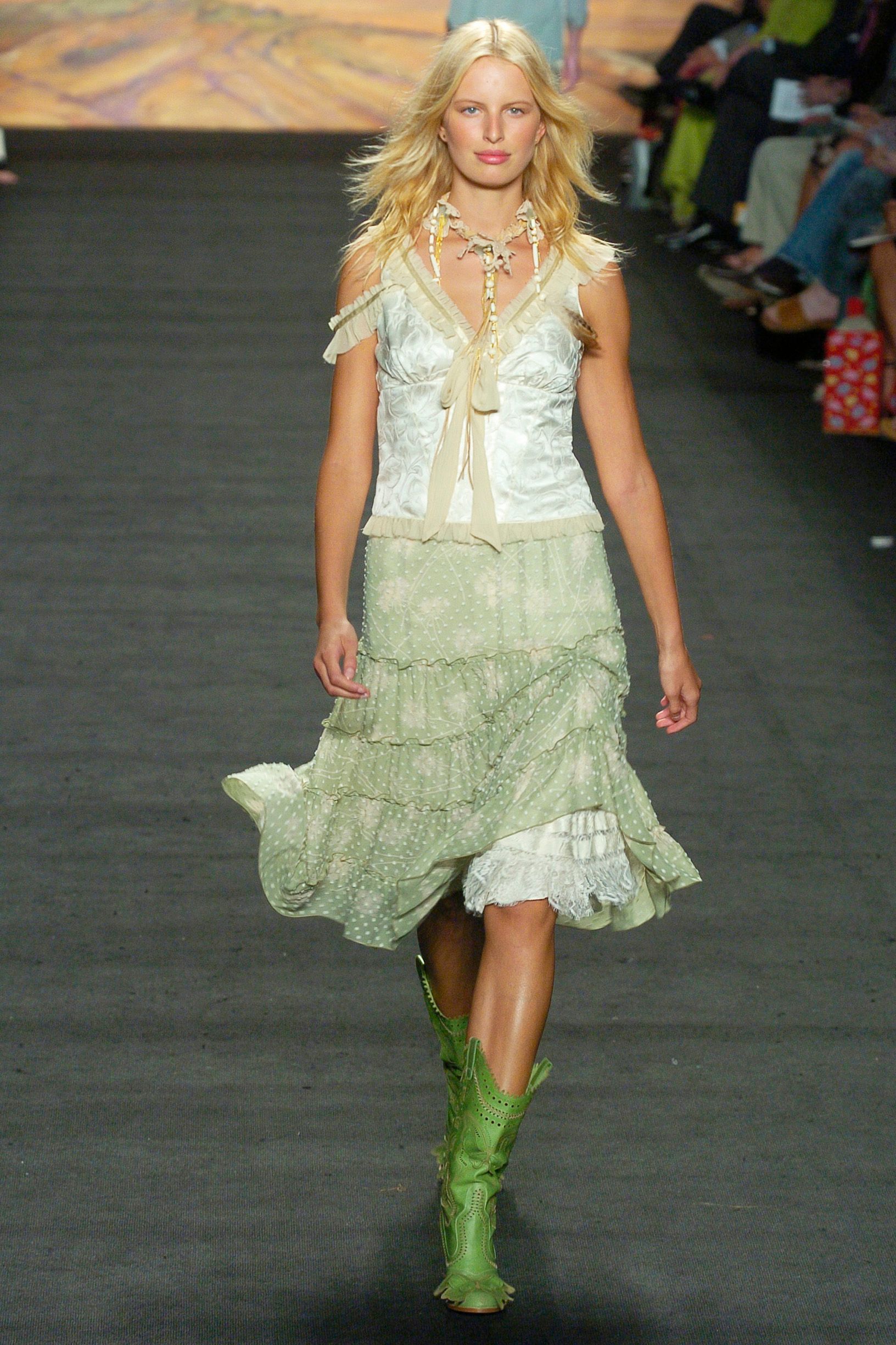 Anna Sui S/S 05 Look 287