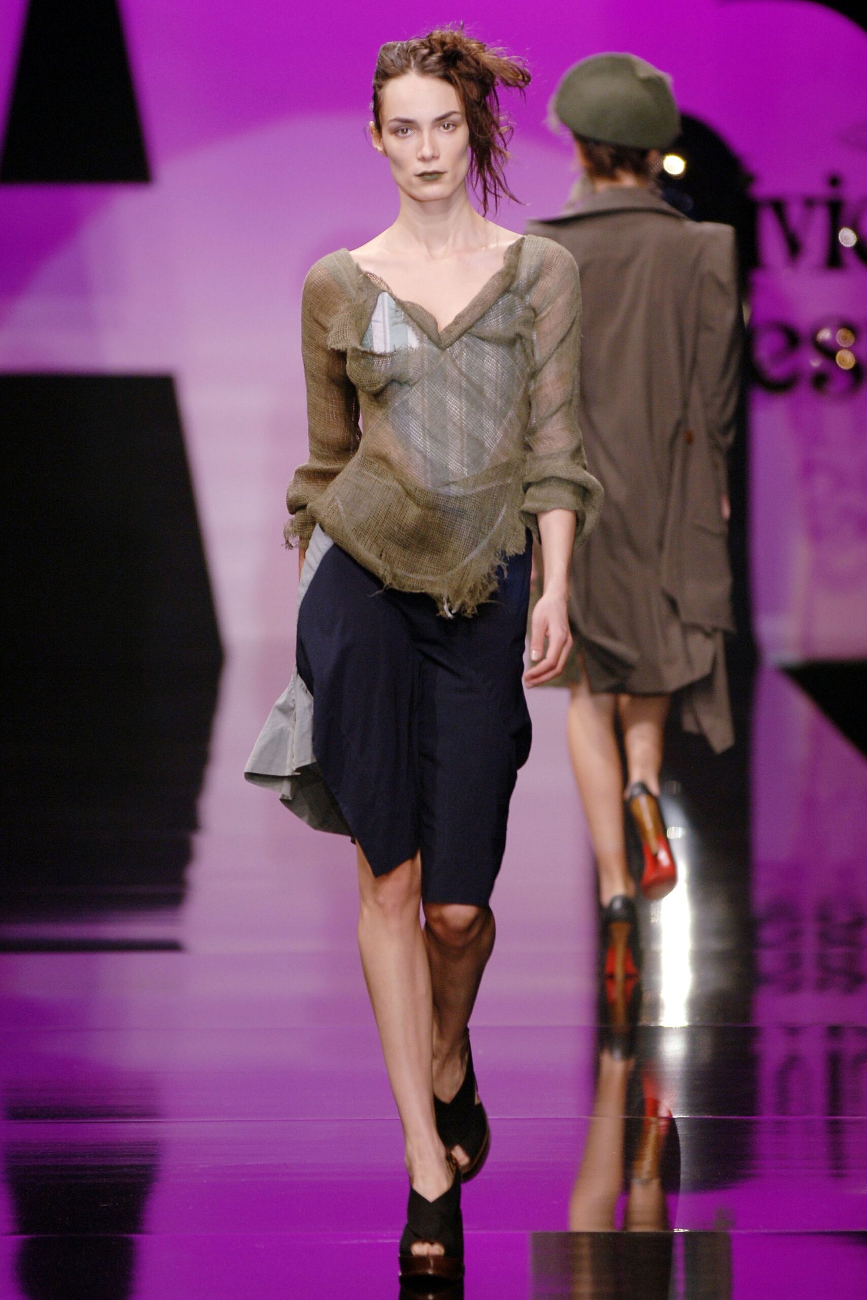 Andreas Kronthaler for Vivienne Westwood S/S 06 Look 370