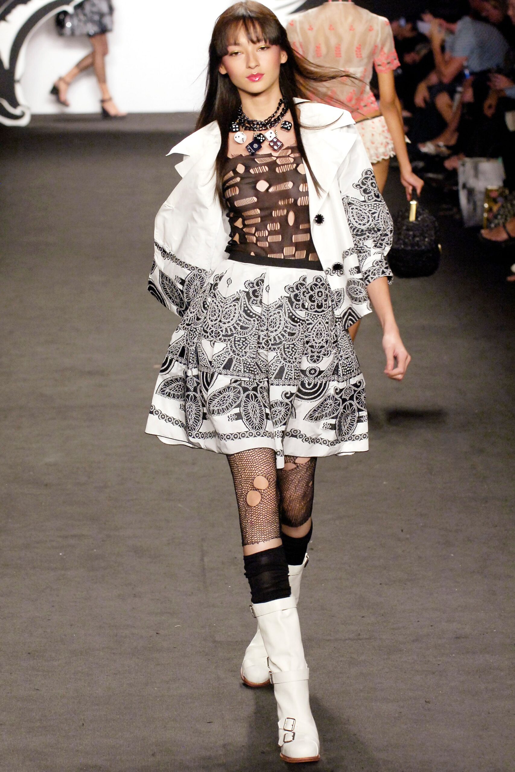 Anna Sui S/S 07 Look 323