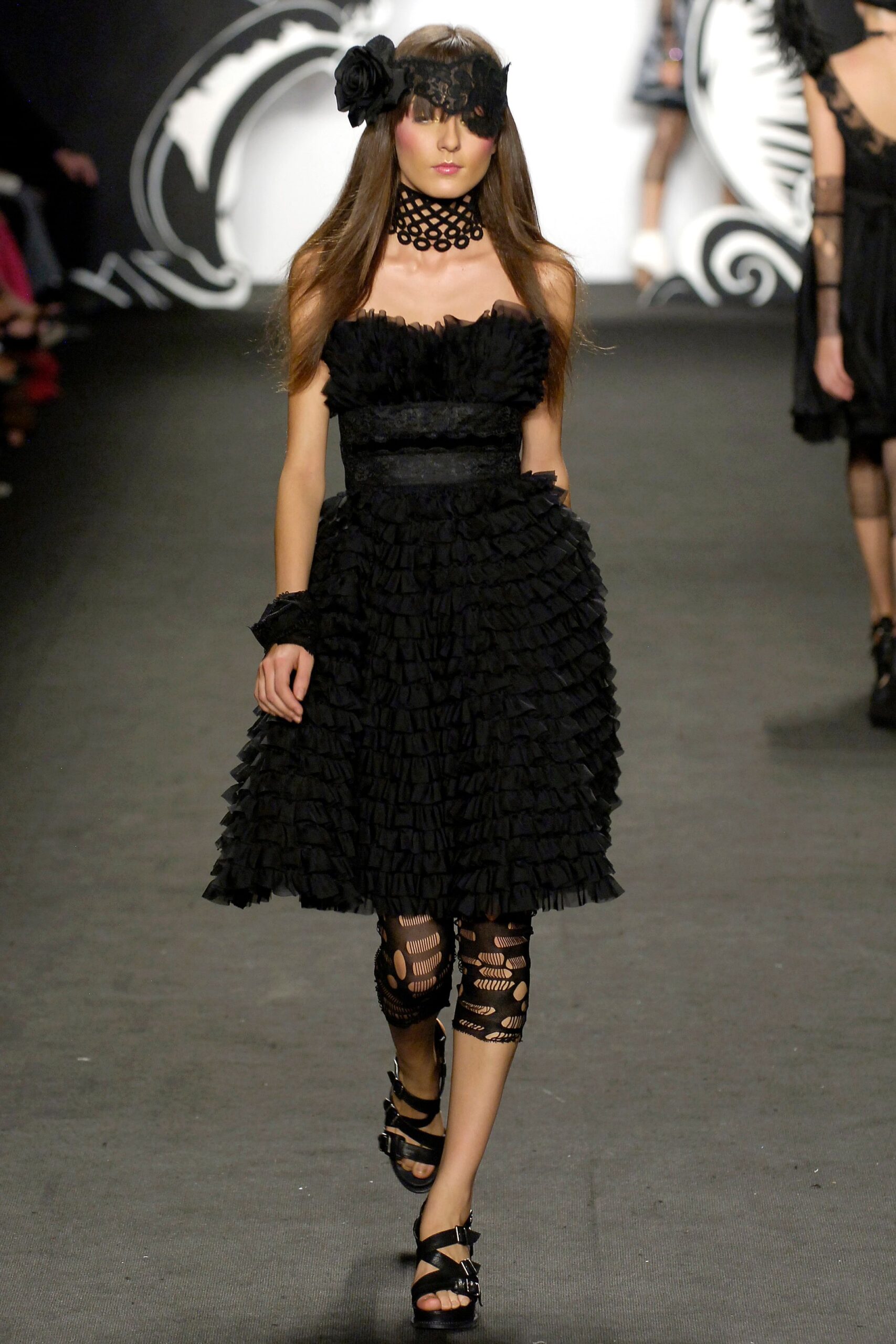 Anna Sui S/S 07 Look 391
