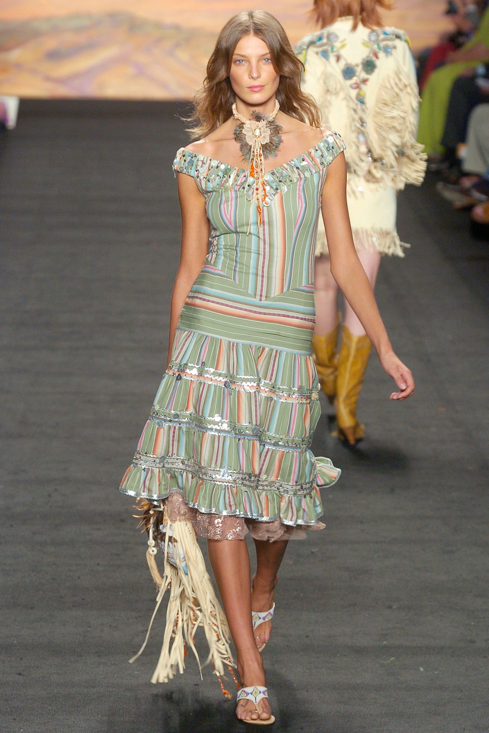 Anna Sui S/S 05 Look 389
