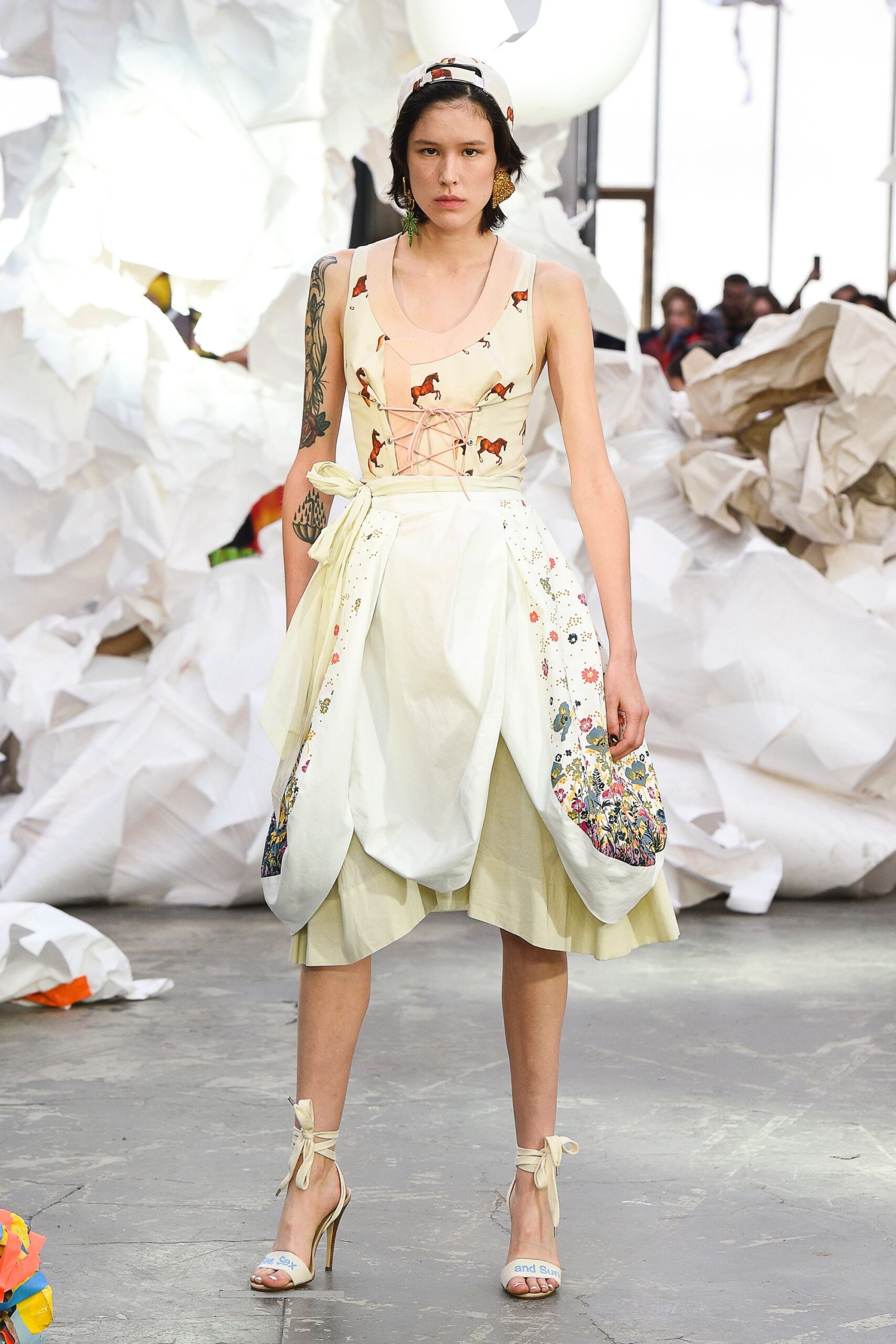 Andreas Kronthaler for Vivienne Westwood S/S 19 Look 138