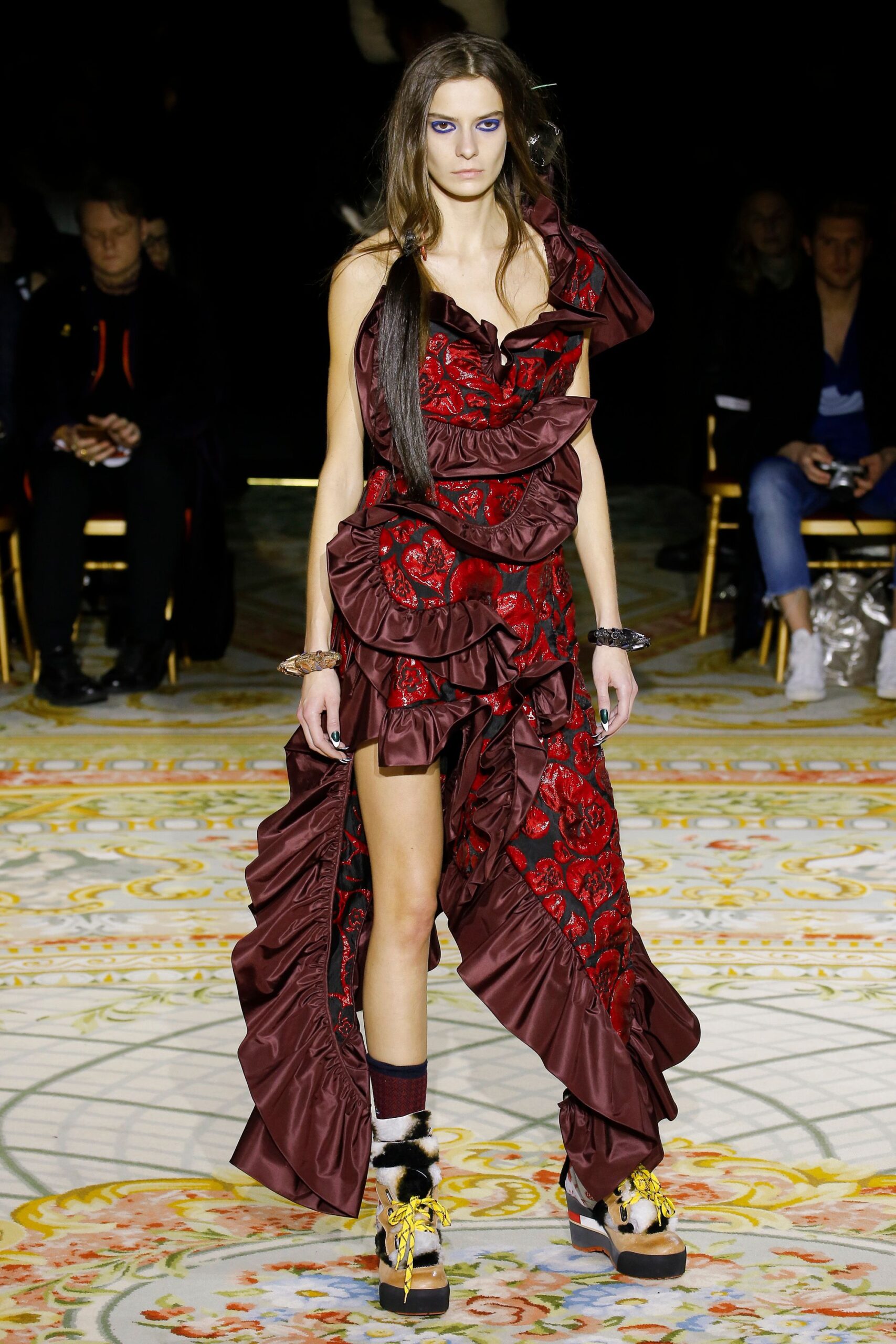 Andreas Kronthaler for Vivienne Westwood F/W 17 Look 576