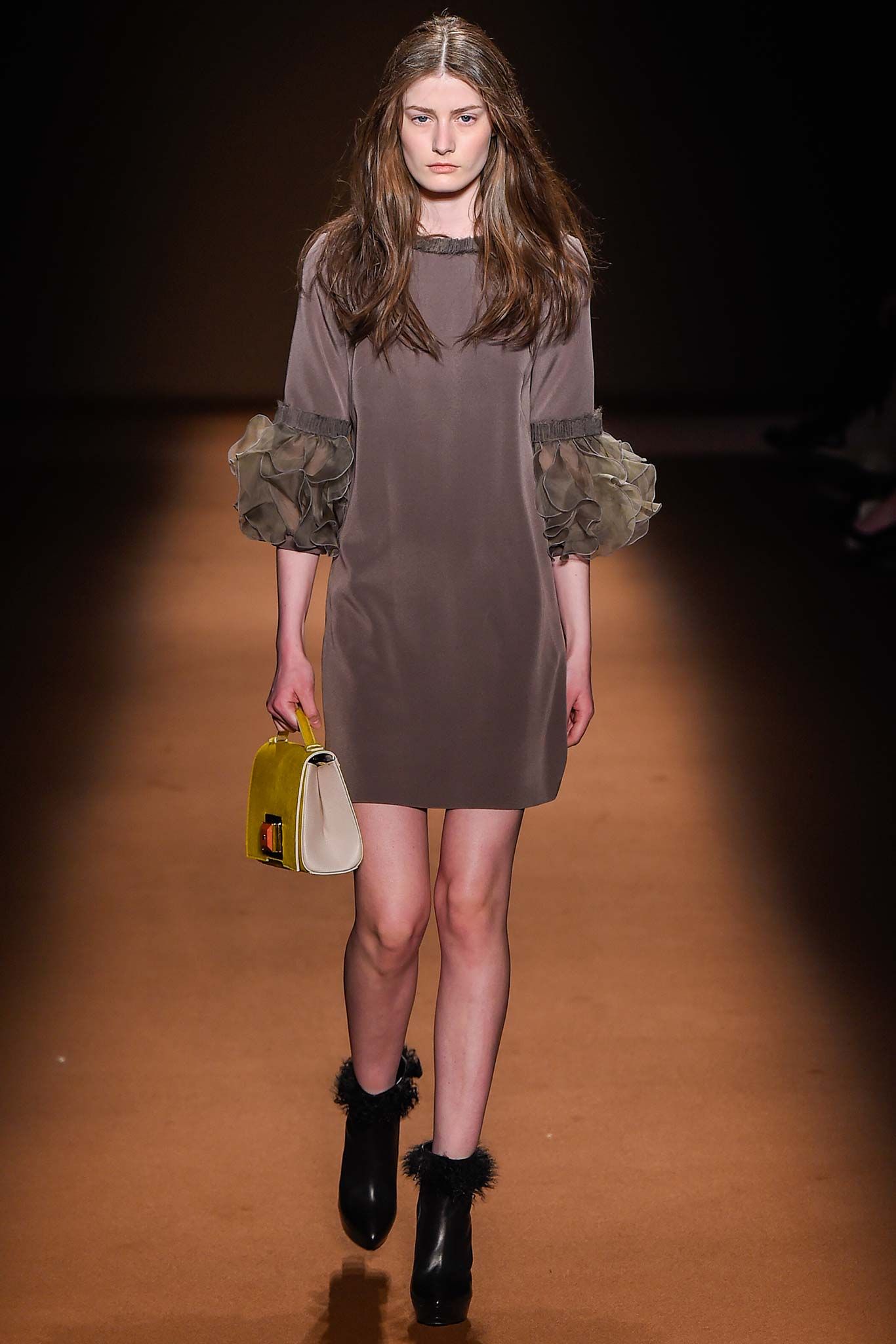 Andrew Gn F/W 15 Look 95