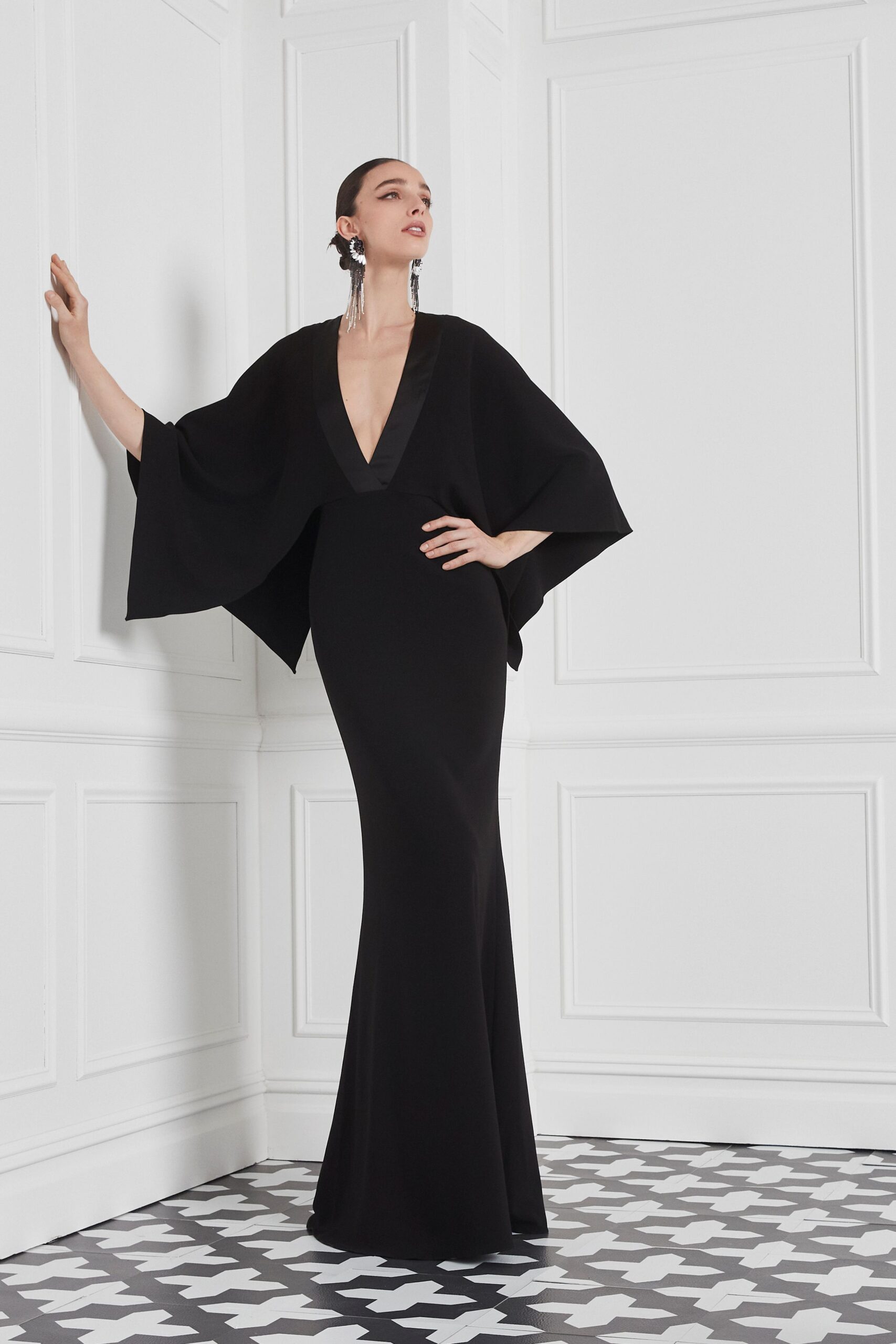 Badgley Mischka F/W 24 Look 1