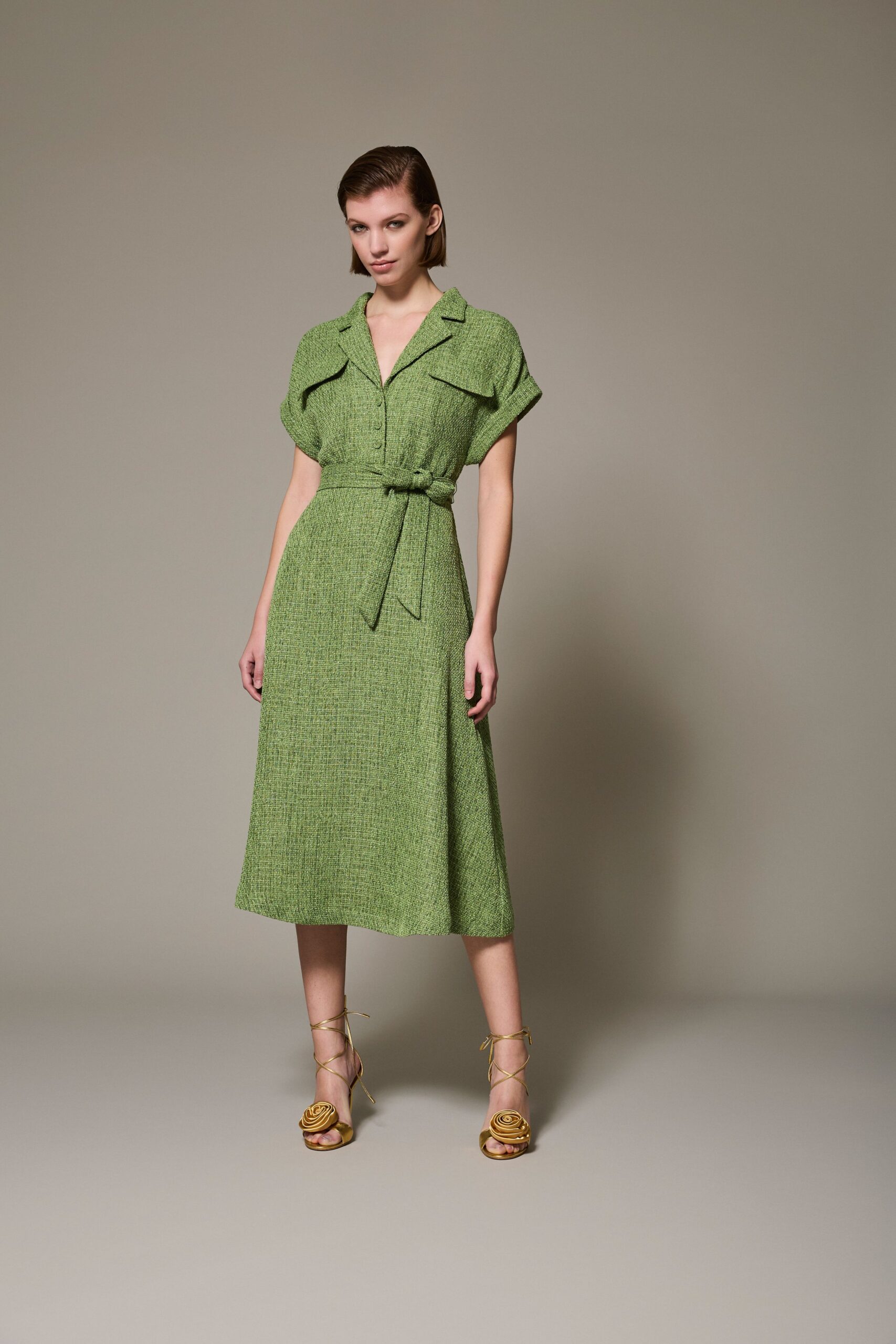 green cotton short-sleeve collared fitted belted pockets dress
