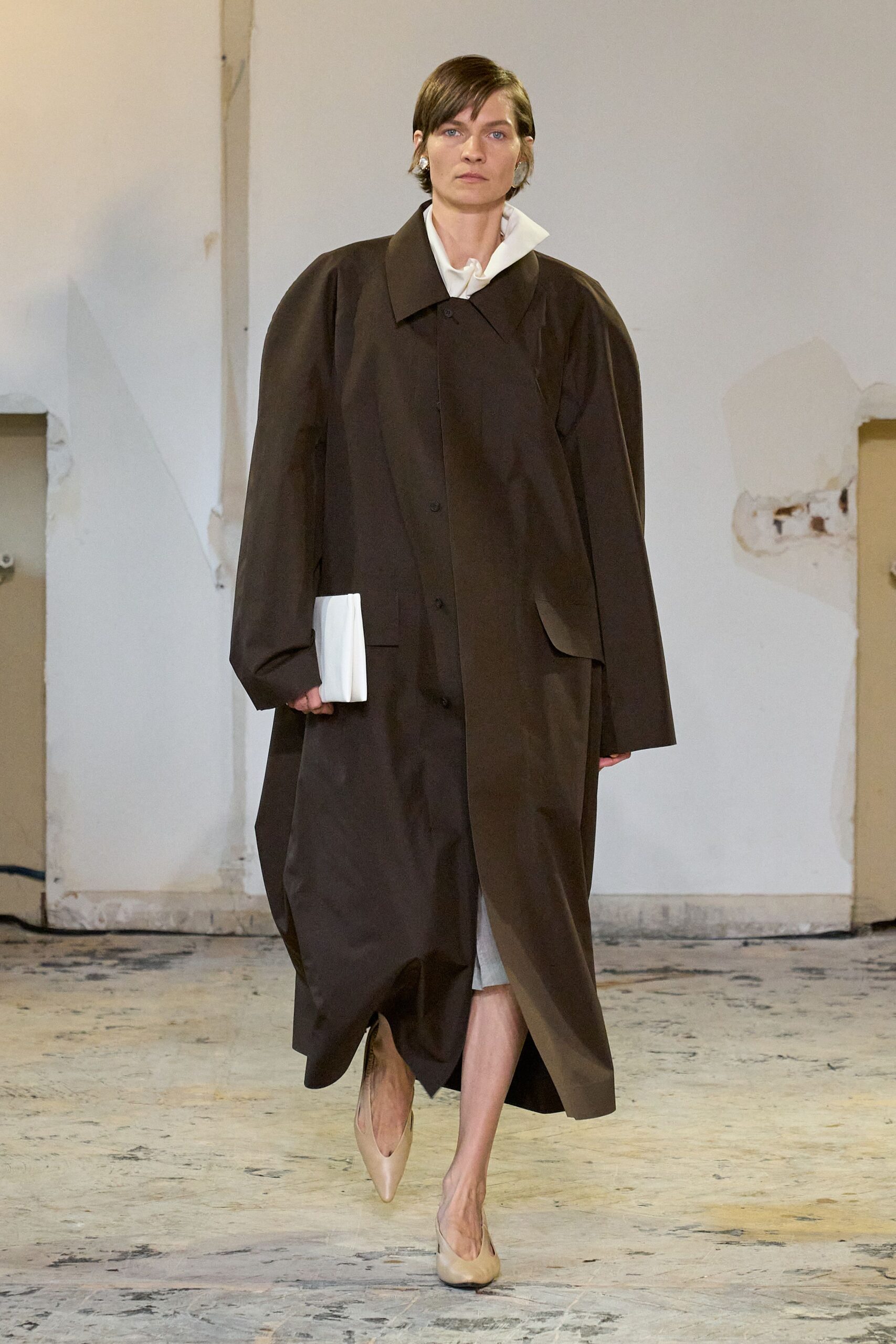 Carven F/W 24 Look 10