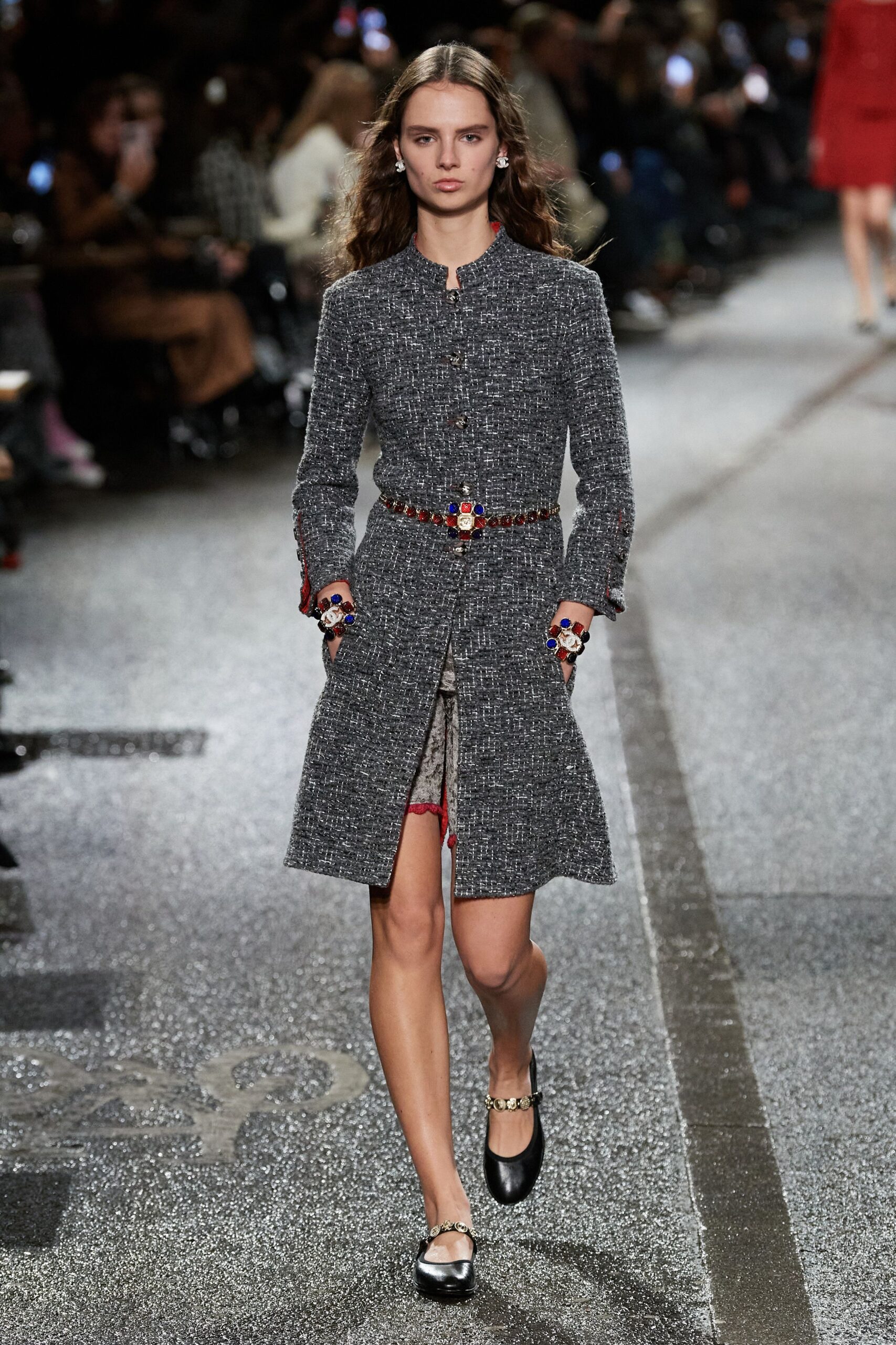 Chanel F/W 24 Look 7