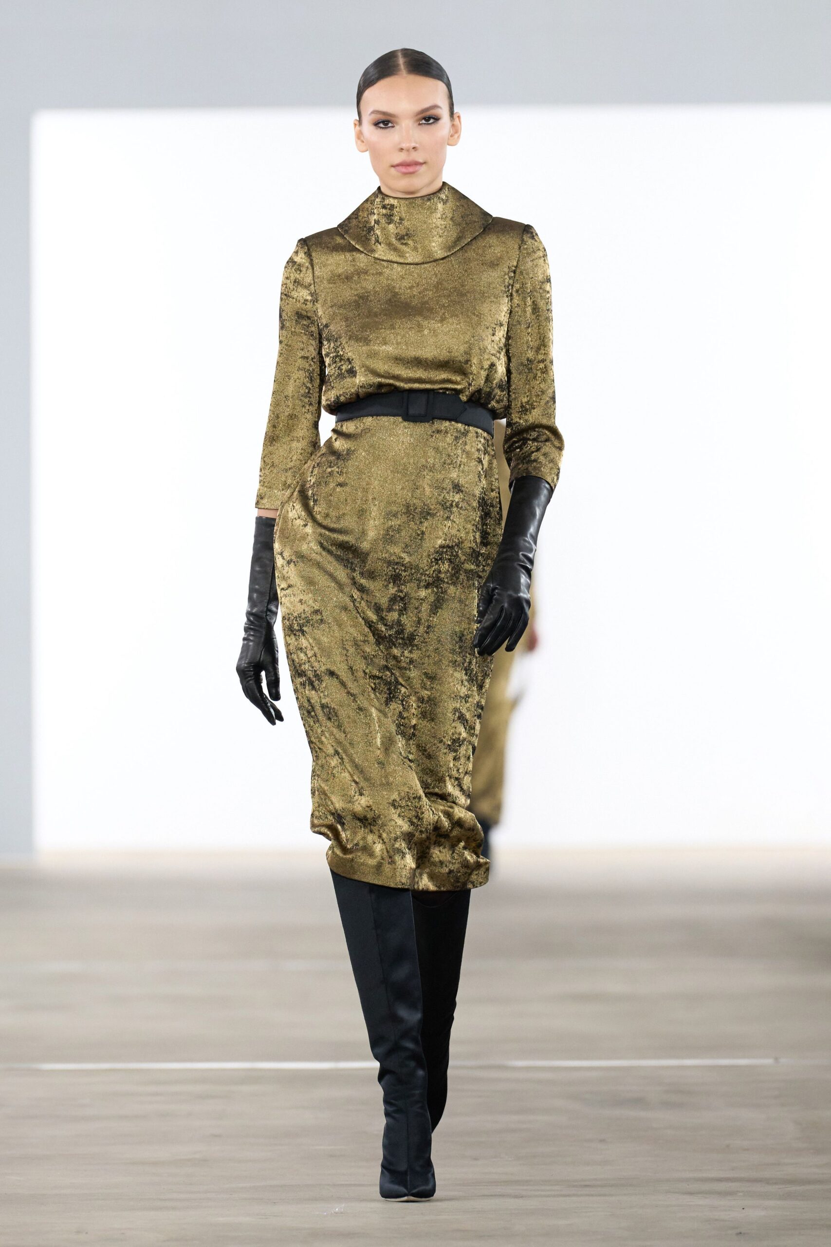 Badgley Mischka F/W 24 Look 10