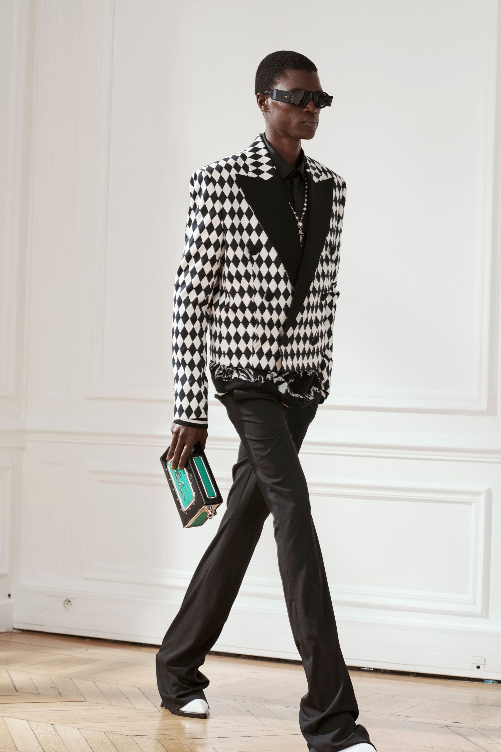 Balmain F/W 24 Look 12