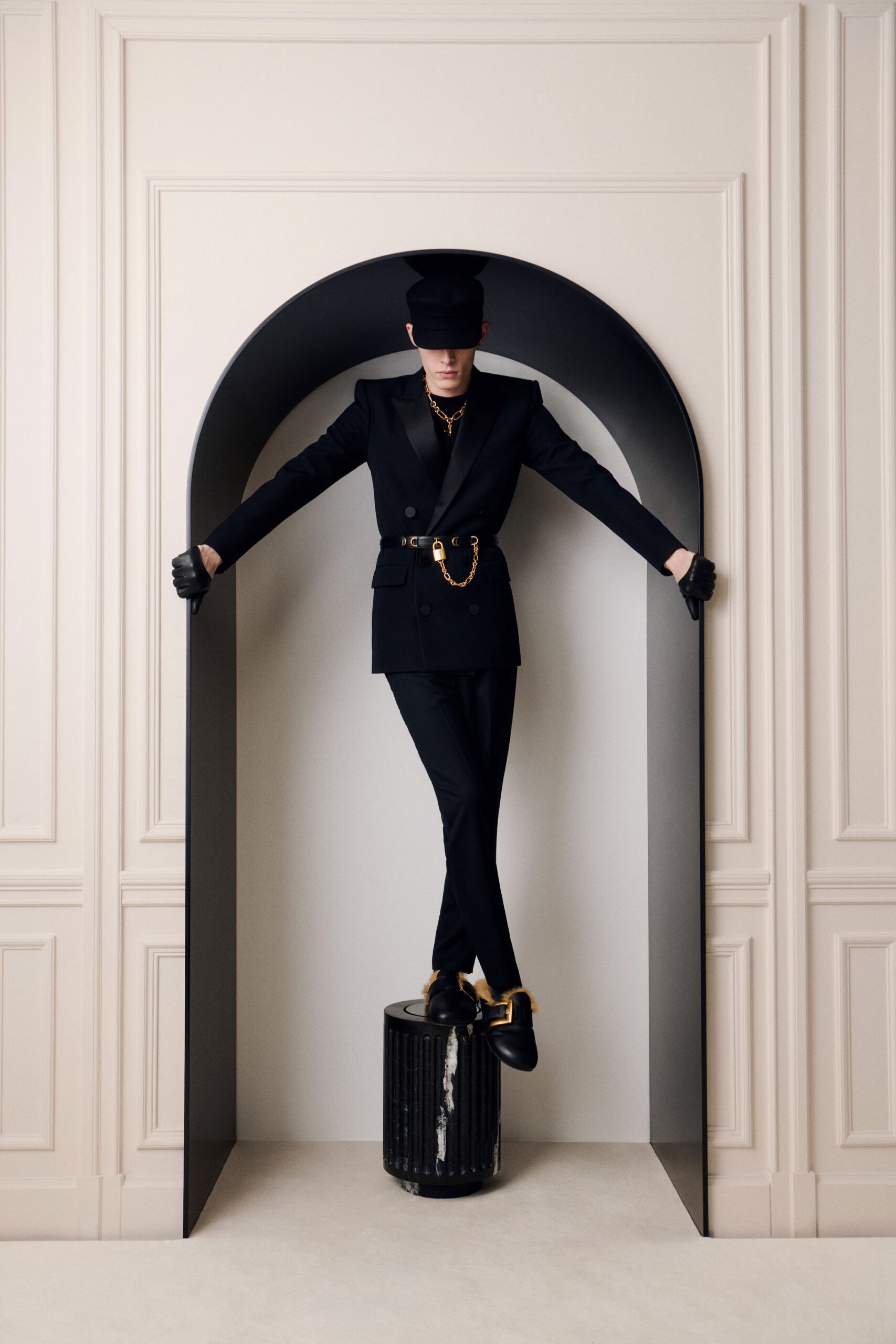 Balmain F/W 25 Look 14