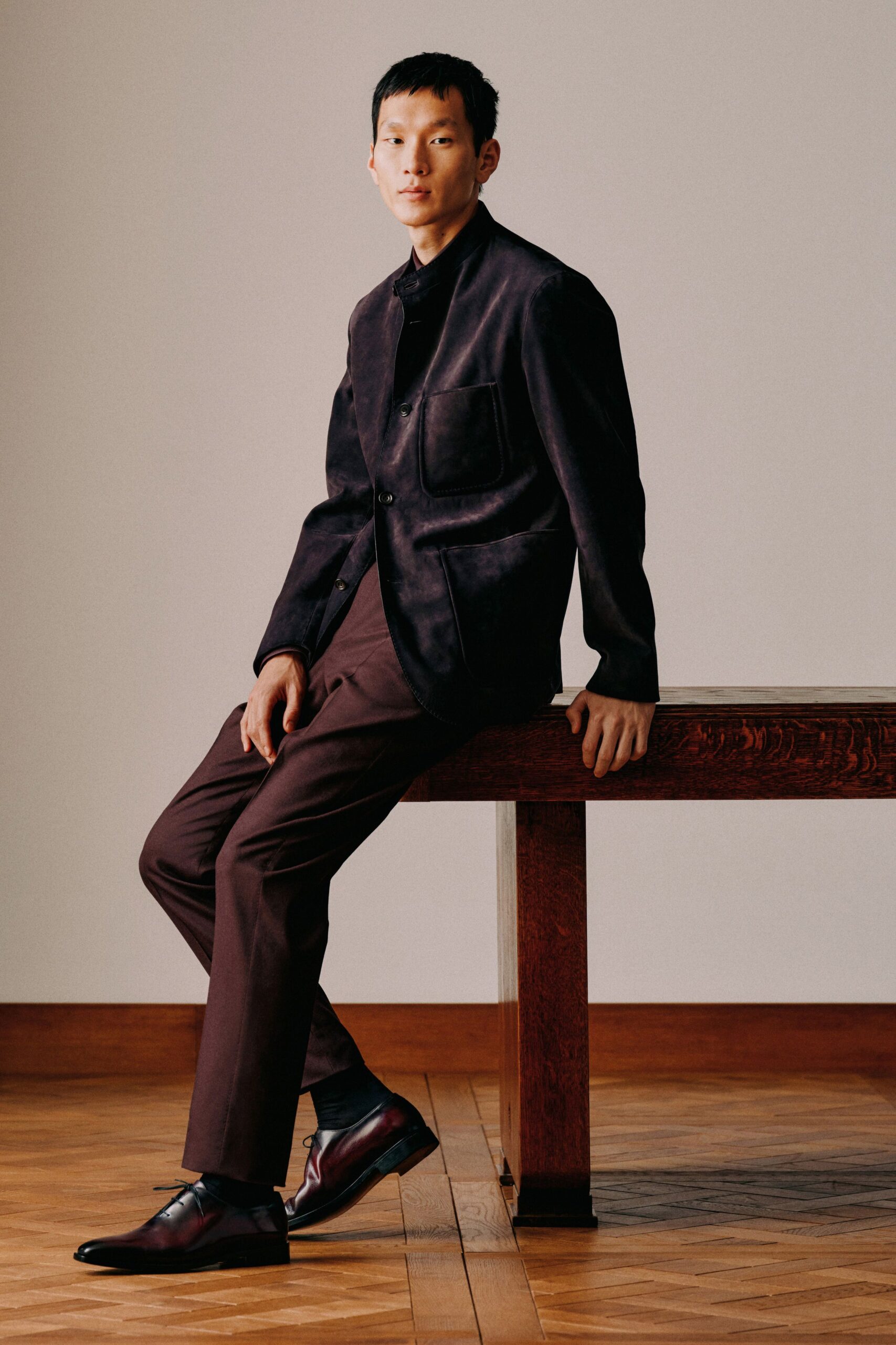 purple cotton long-sleeve collared structured blazer
