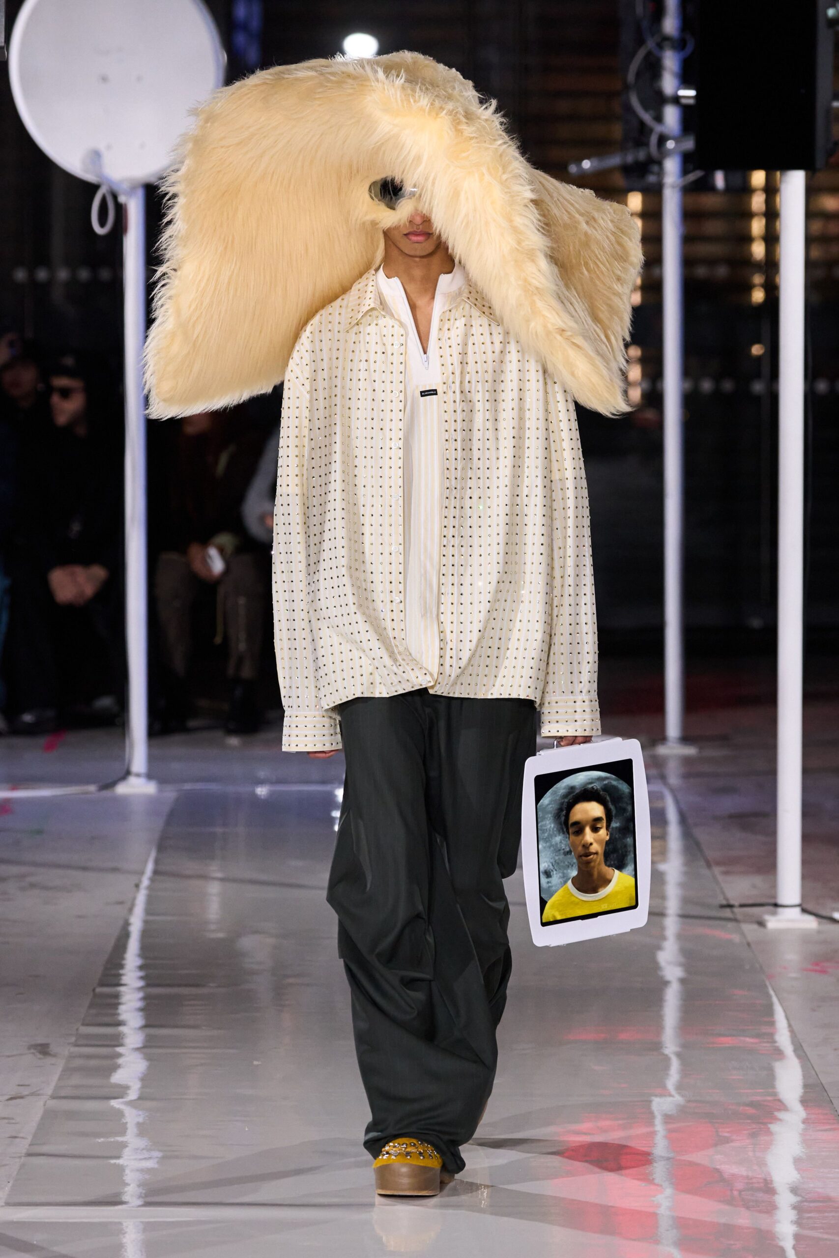 Bluemarble F/W 24 Menswear Look 11