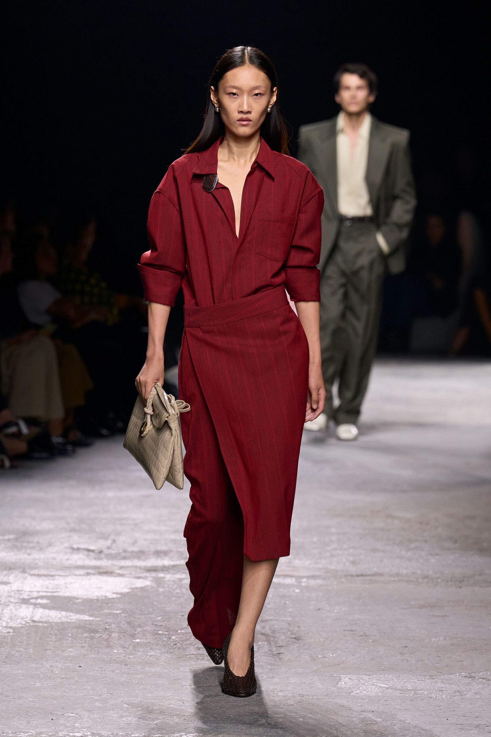 red cotton long-sleeve collared fitted buttoned pleated dress