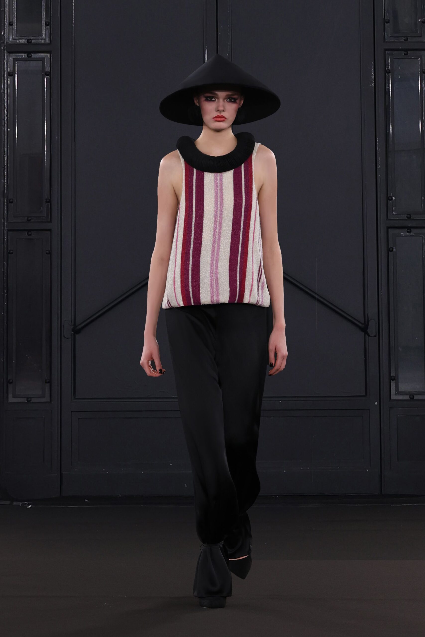 Chocheng F/W 24 Look 15