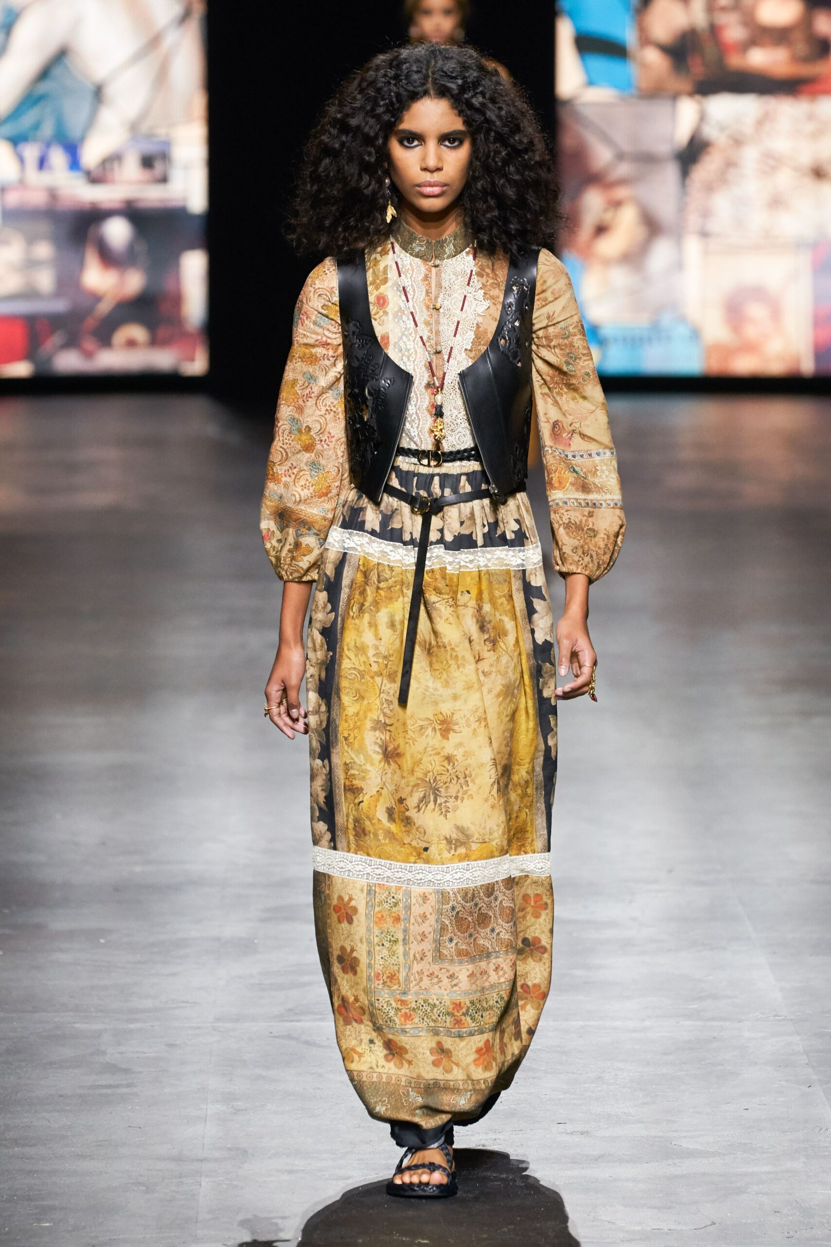 Christian Dior S/S 21 Look 50