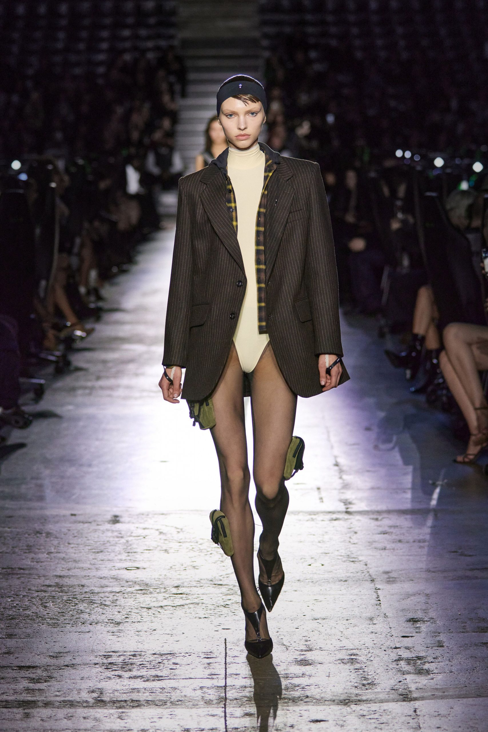 brown tweed long-sleeve collared structured buttoned blazer
