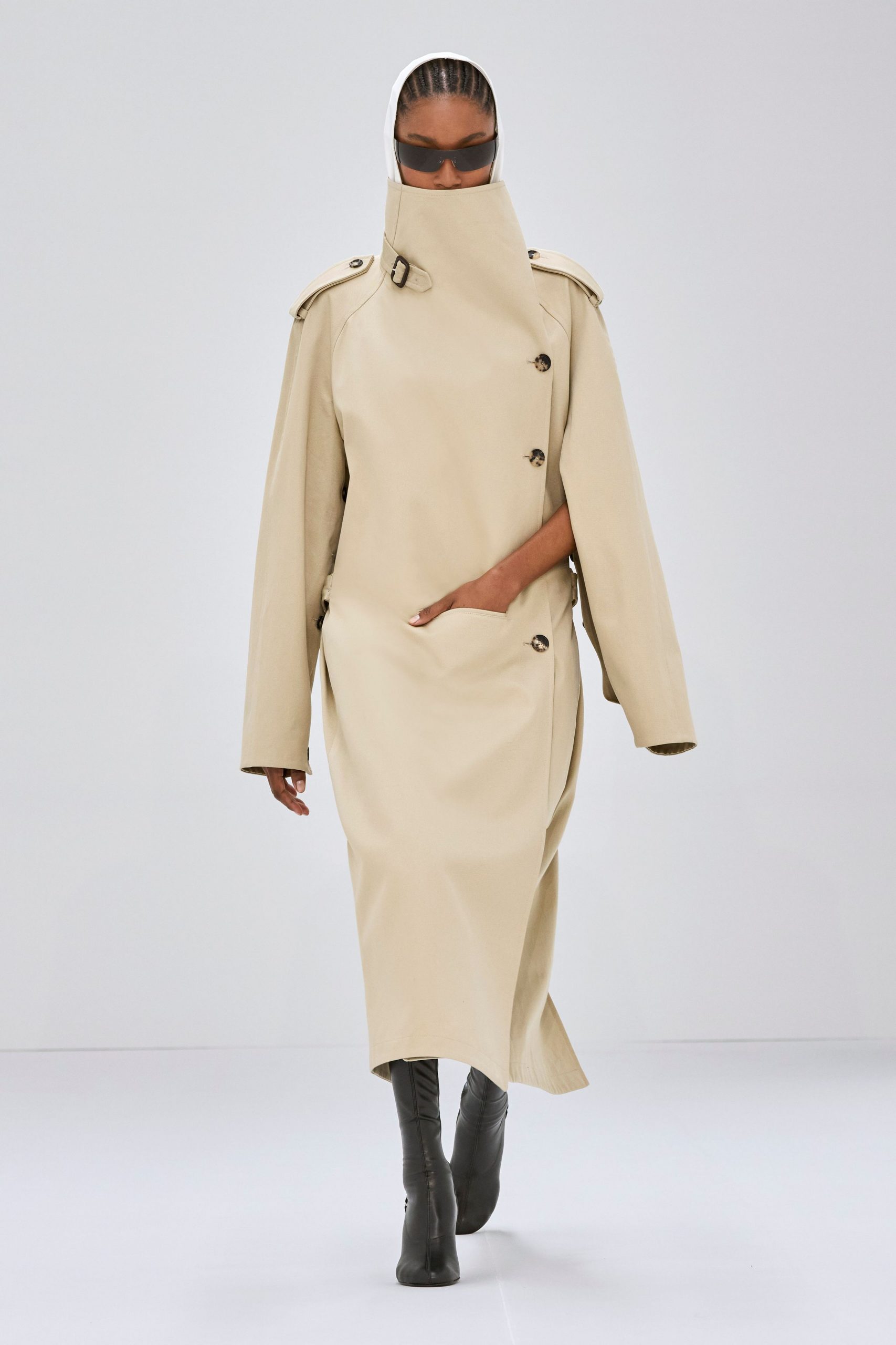 Courrèges F/W 24 Look 4