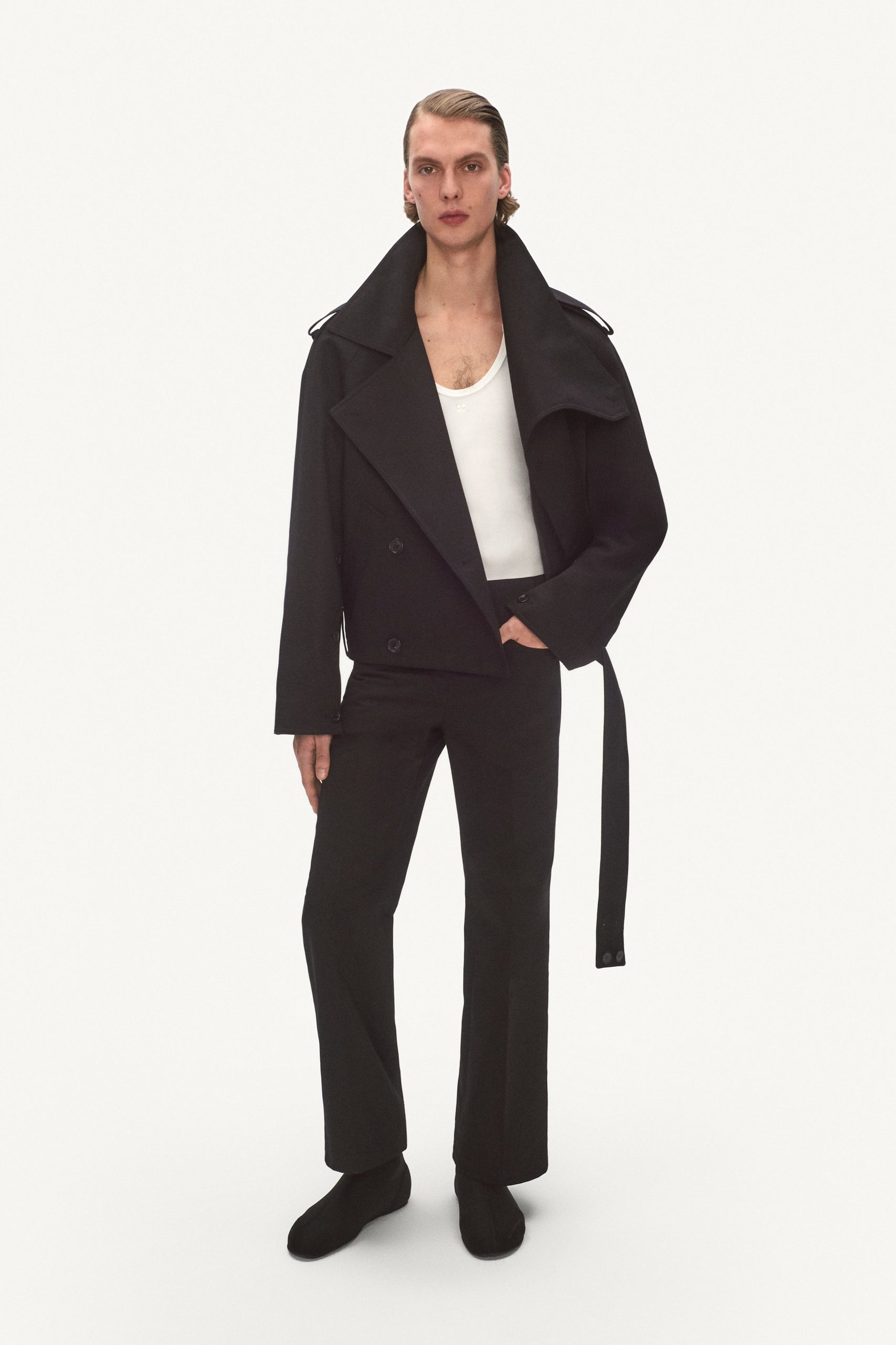 black wool long-sleeve collared structured belted jacket