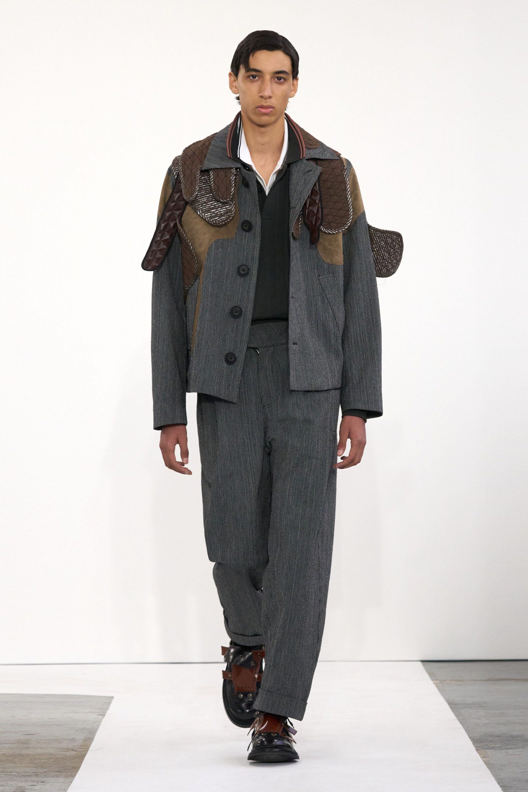 gray cotton long-sleeve collared relaxed layered jacket