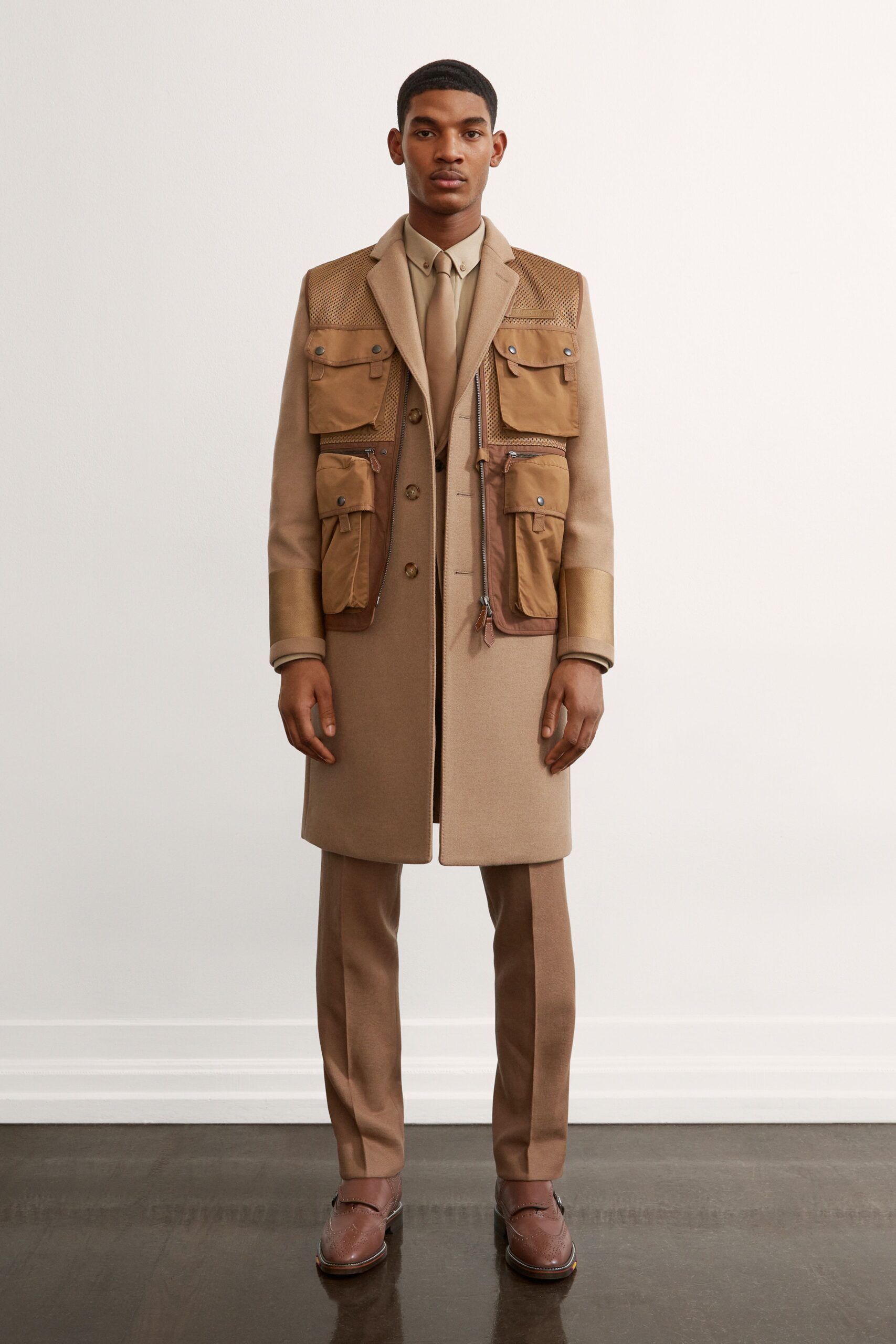 beige wool long-sleeve collared tailored pockets zippered coat