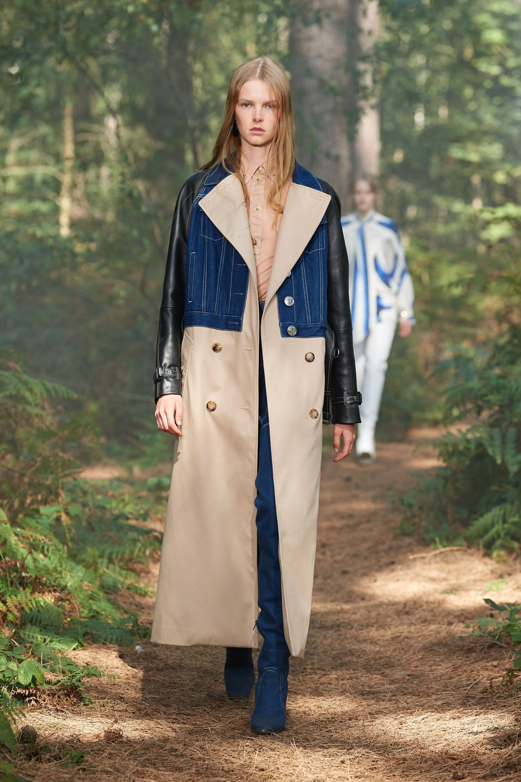 beige cotton long-sleeve collared structured color-blocked buttoned trench