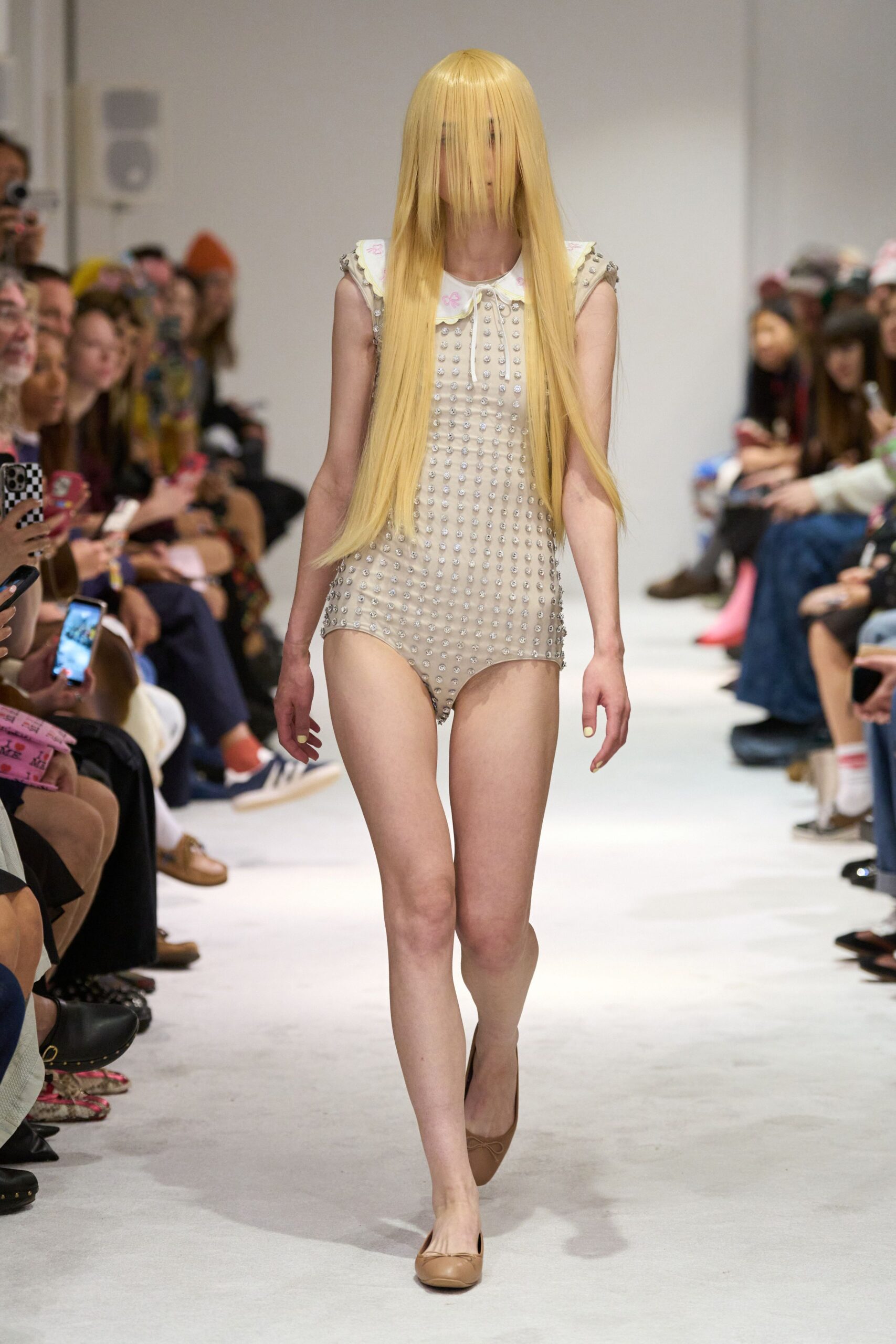 beige pleated sleeveless bodysuit
