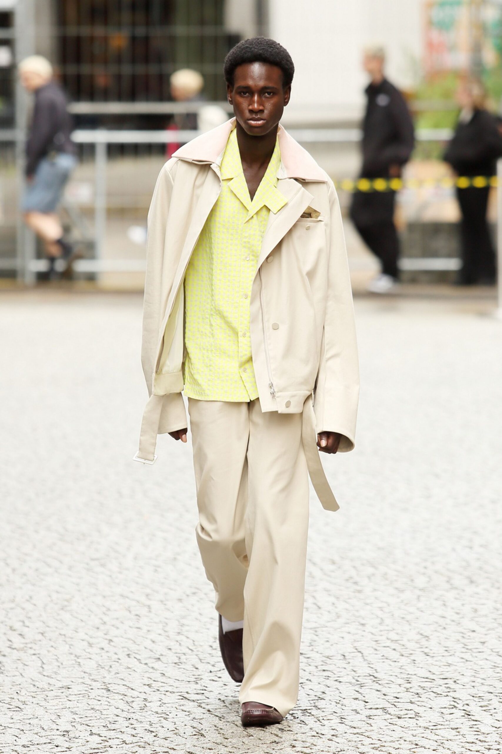 Avenir Berlin S/S 25 Look 26