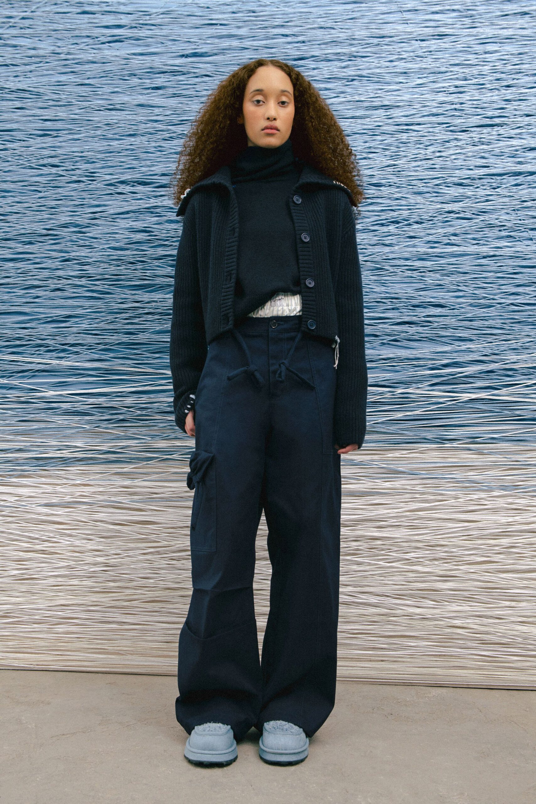 black cardigan with cargo pants