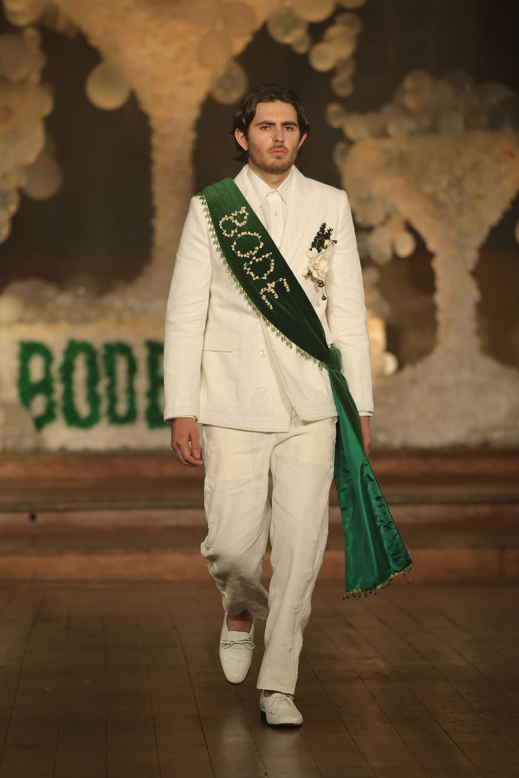 white linen long-sleeve collared fitted buttoned suit