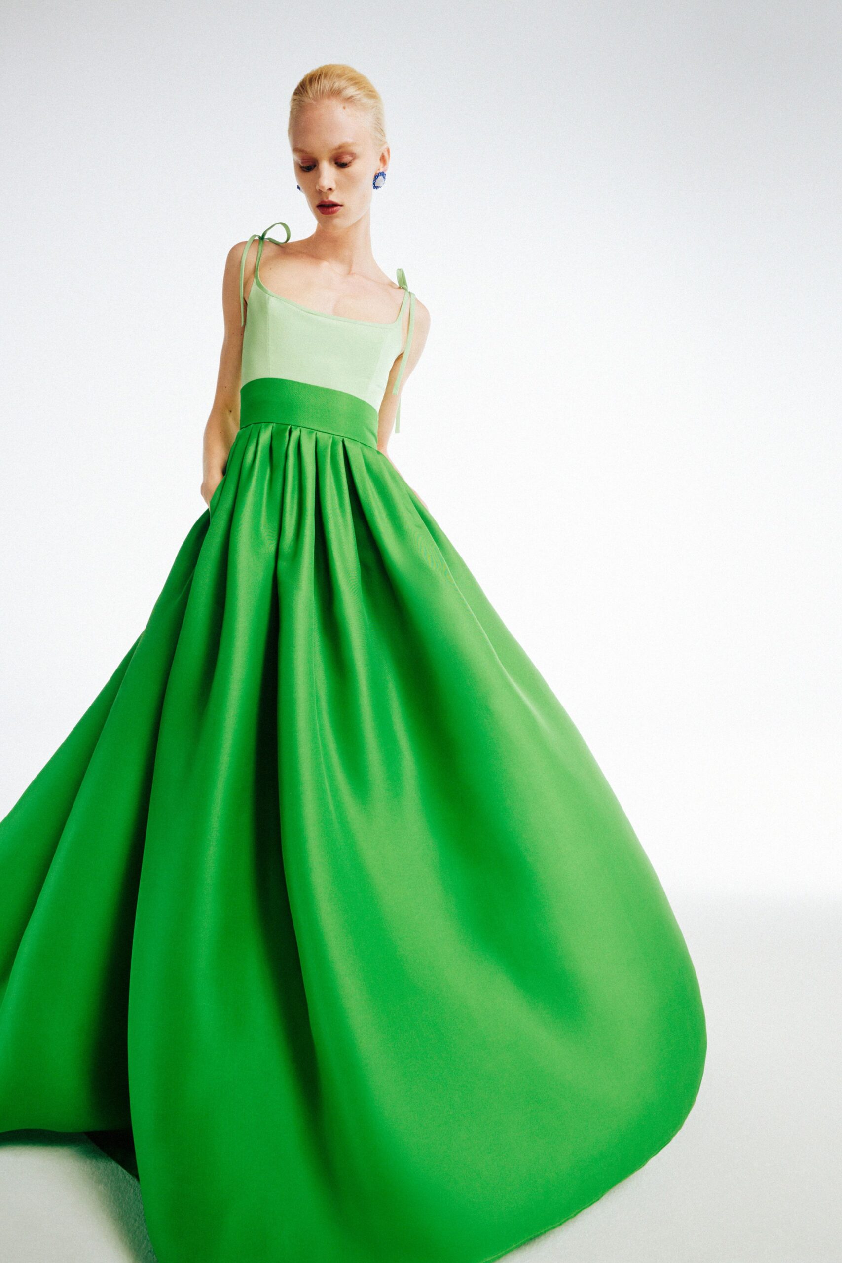 Carolina Herrera F/W 24 Look 36