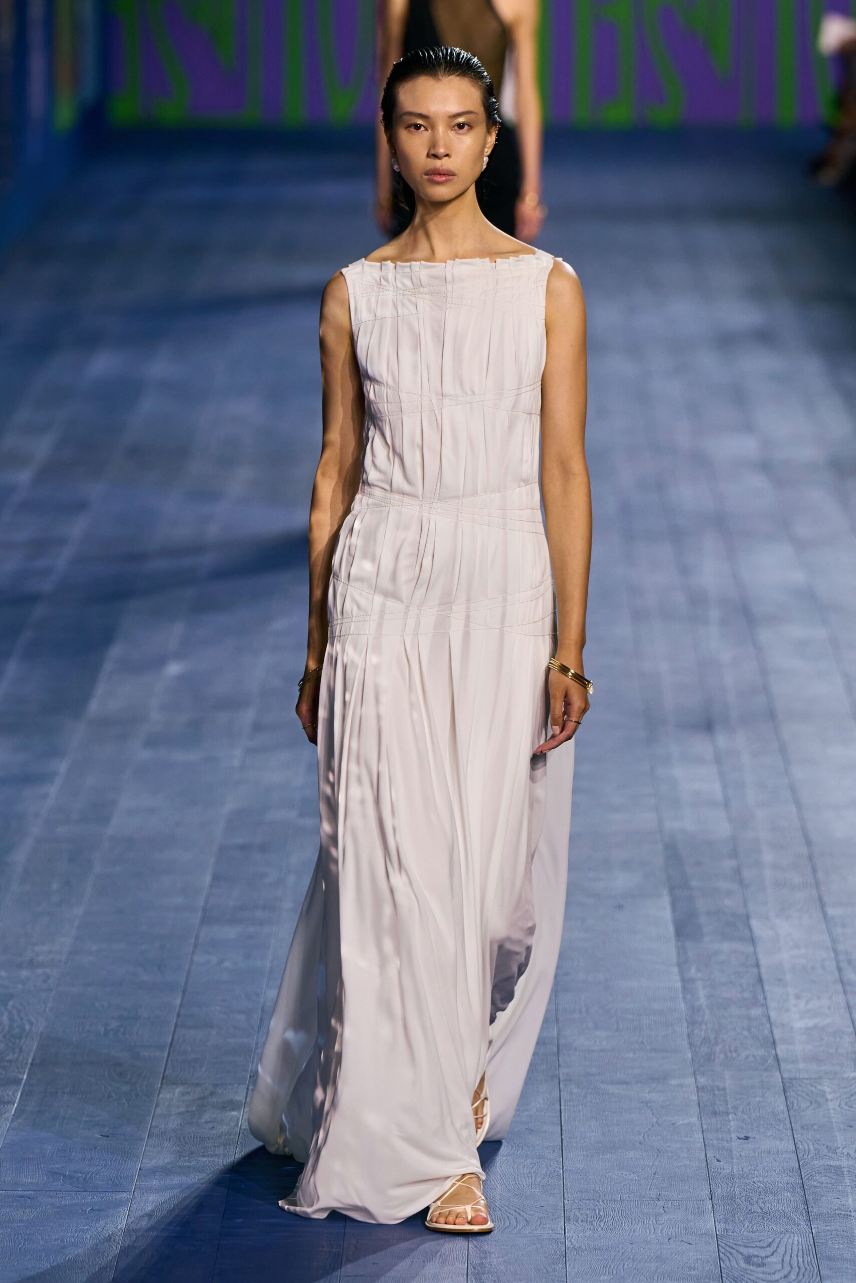Christian Dior F/W 24 Couture Look 41