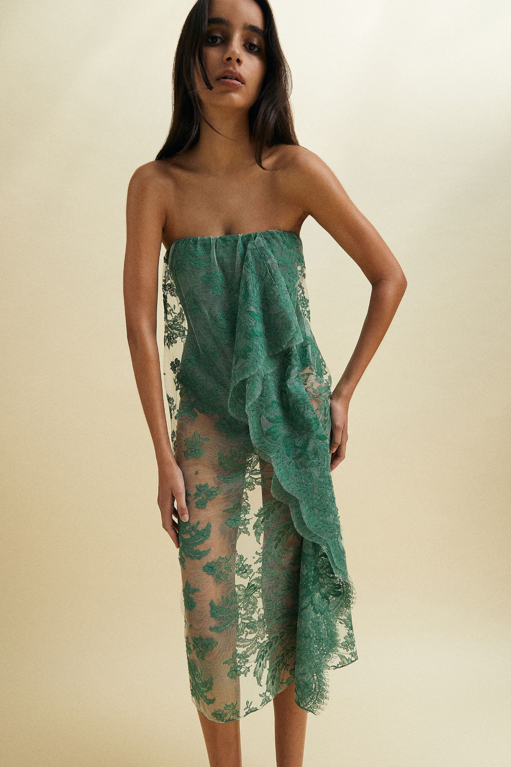 green lace strapless dress