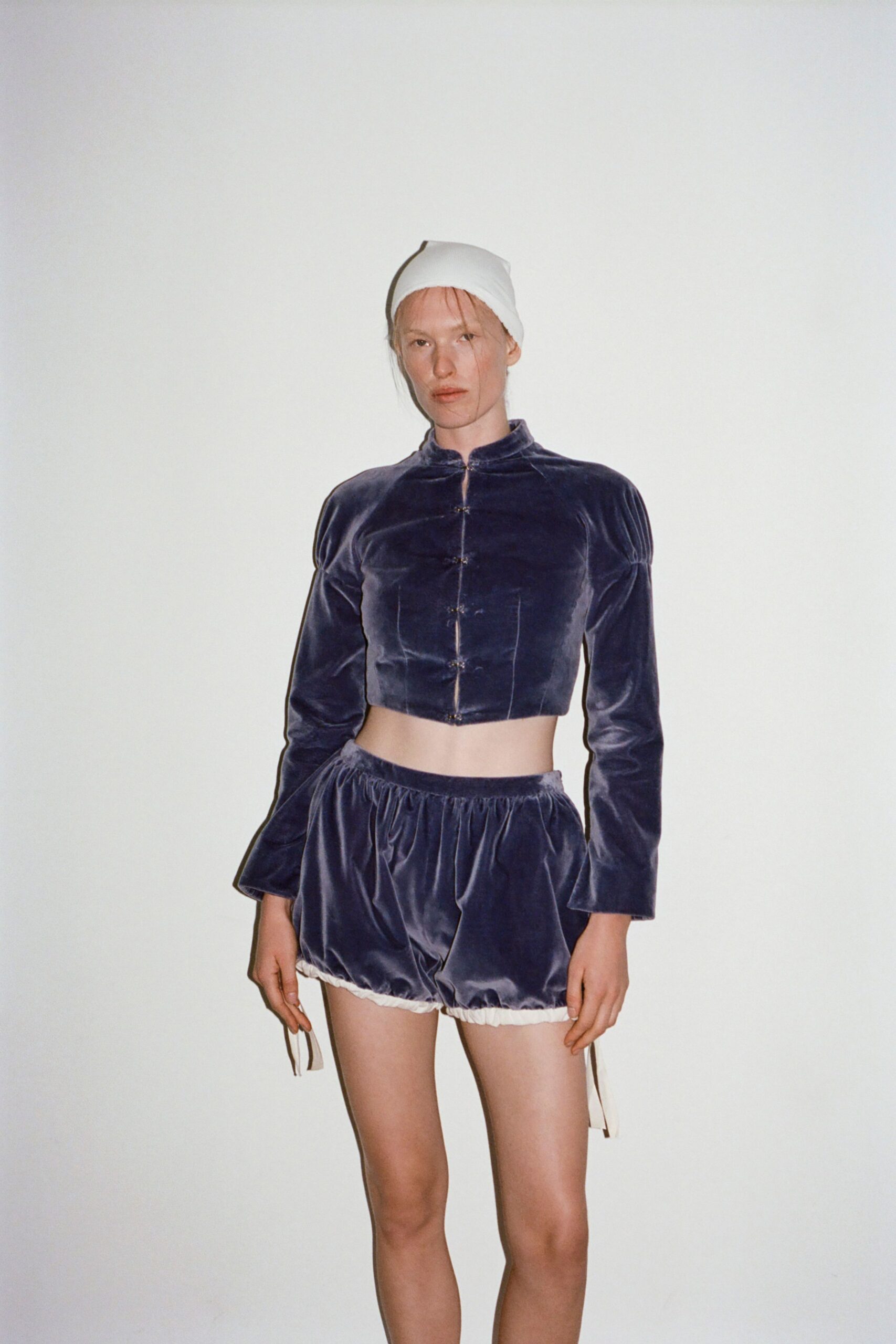 blue velvet long-sleeve collared fitted buttoned cropped top