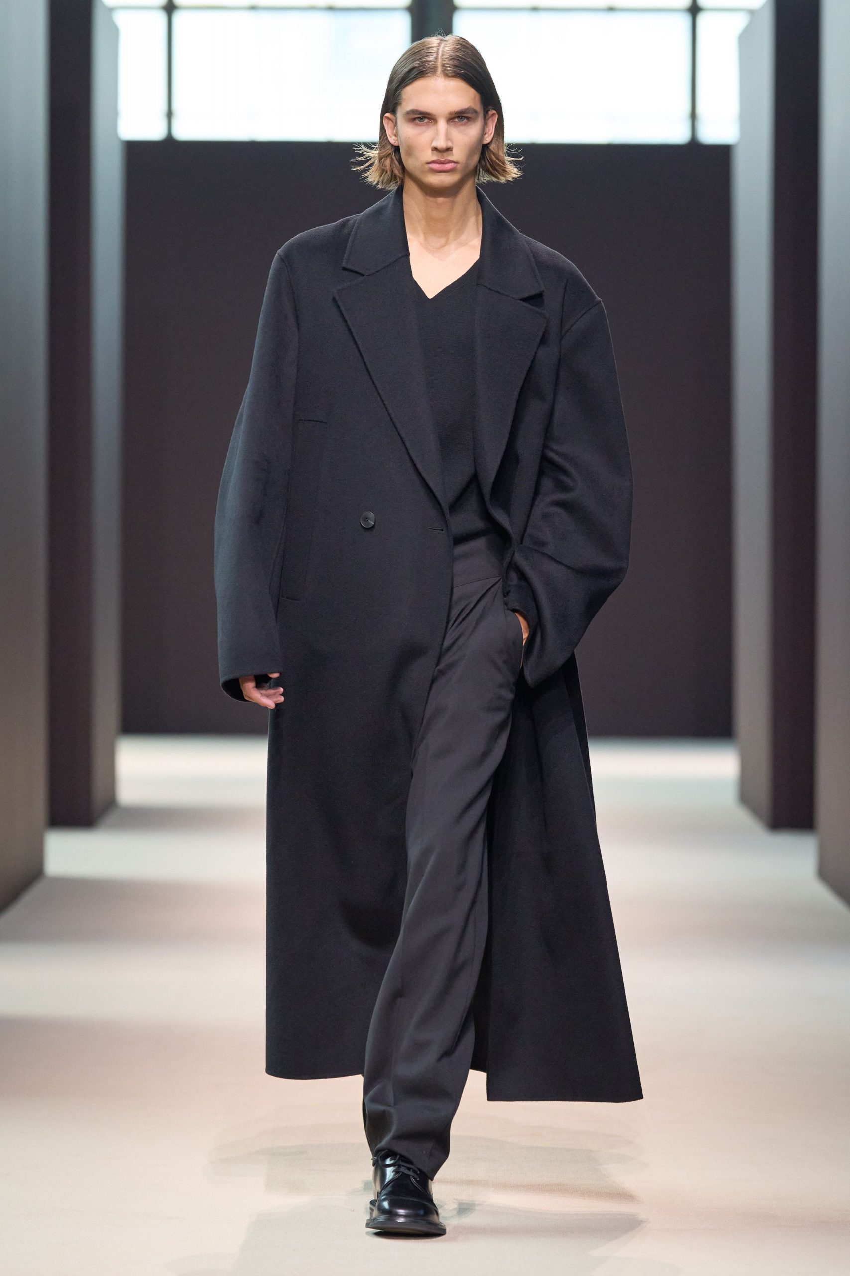 Cos F/W 24 Look 24