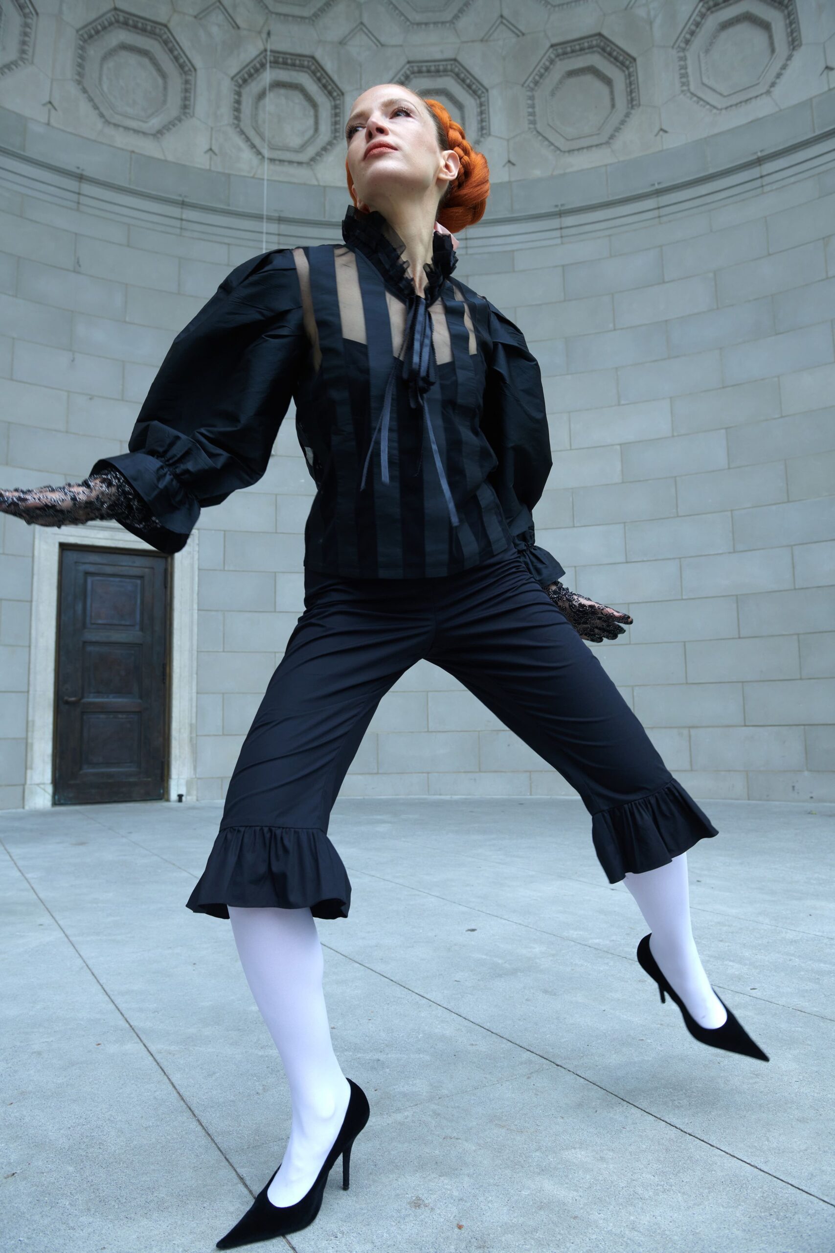 black silk relaxed ruffled cropped pants