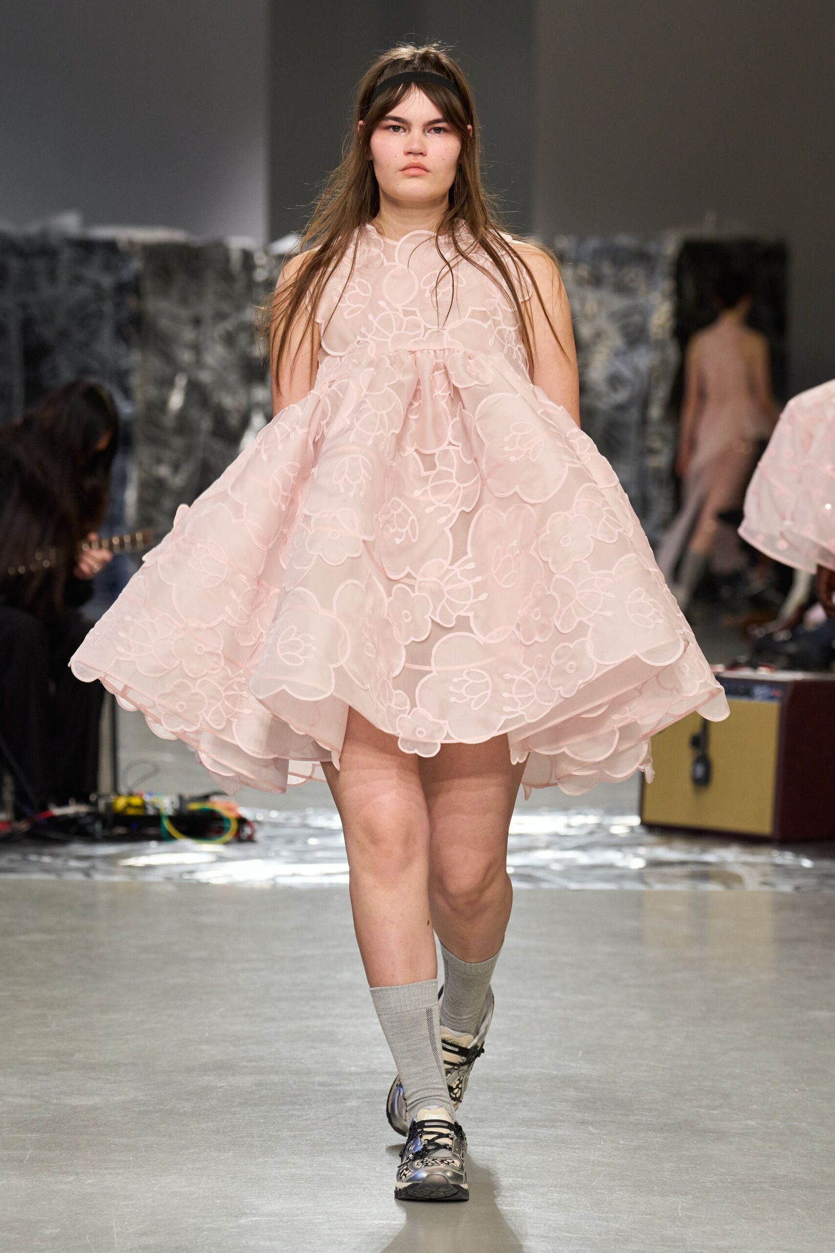 pink tulle sleeveless high-neck fitted flared embroidered dress