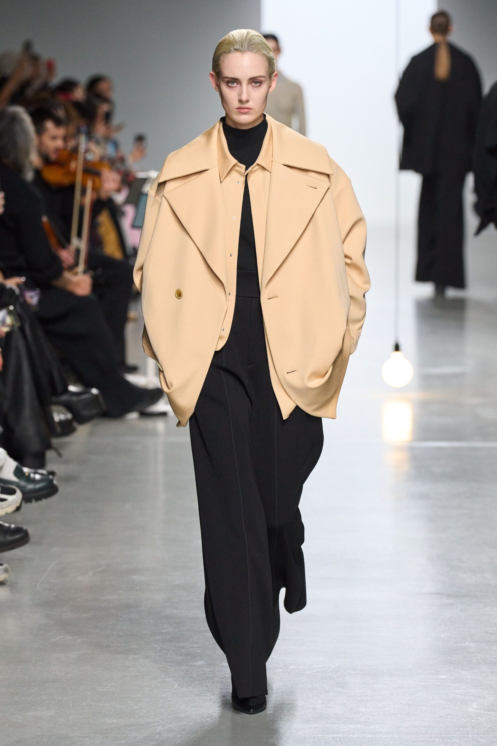 CFCL F/W 24 Look 48